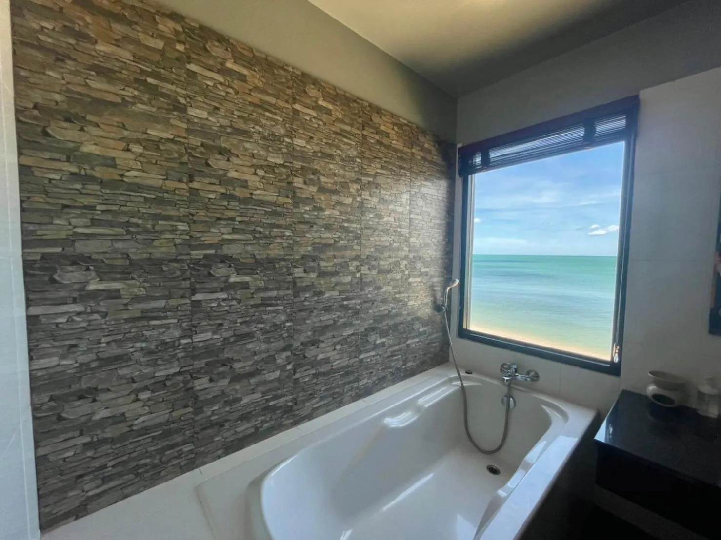 Prasarnsook Villa Beach Resort