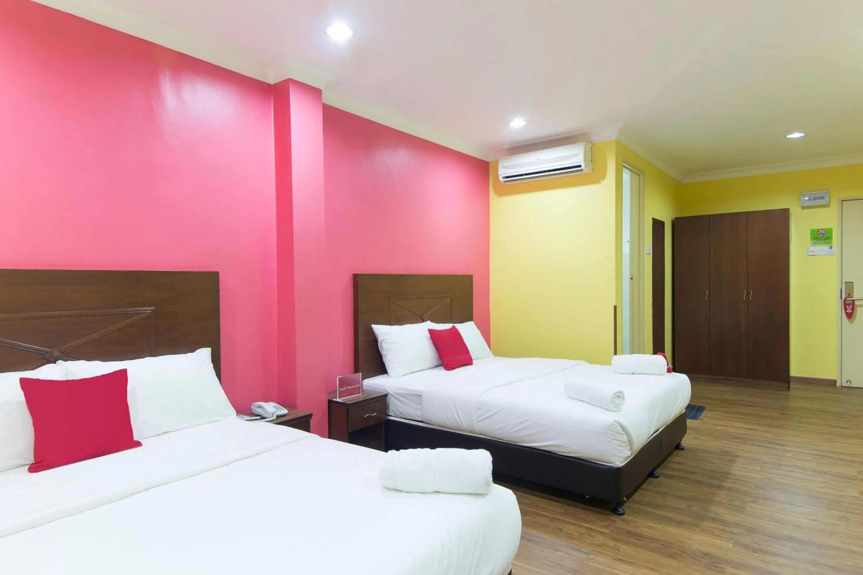 Bed in Hotel Sunjoy9 Bandar Sunway