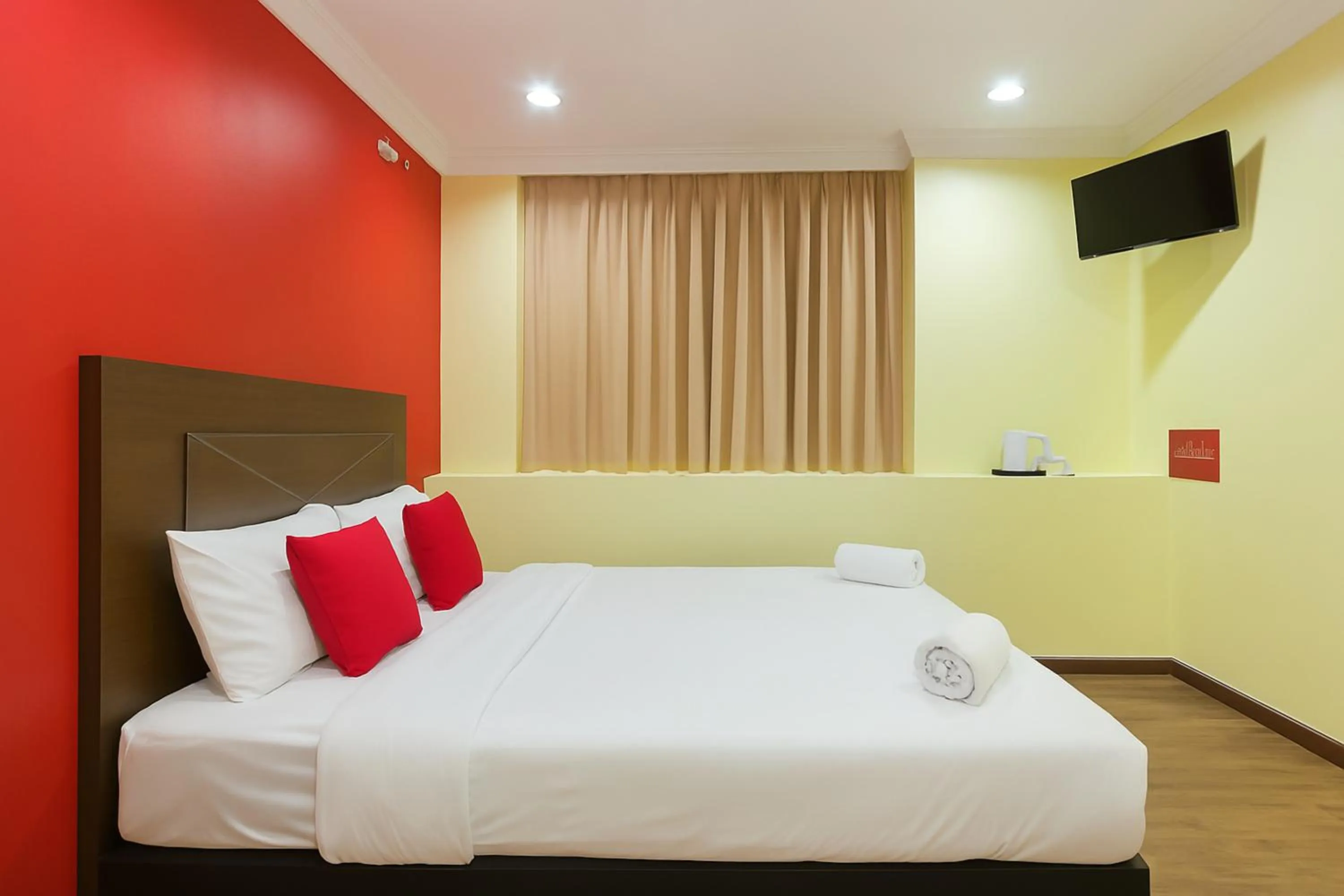 TV and multimedia, Bed in Hotel Sunjoy9 Bandar Sunway