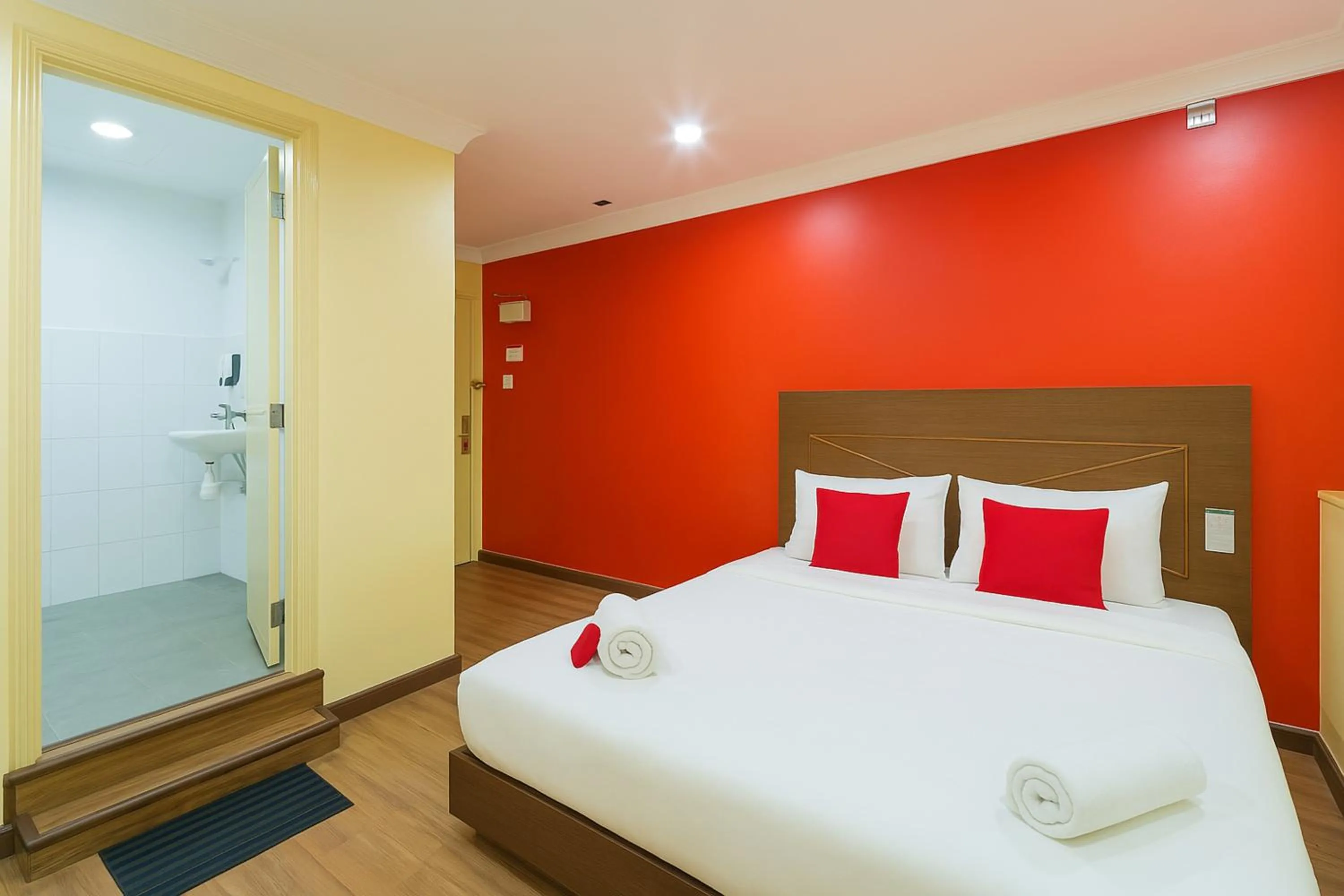 Photo of the whole room, Bed in Hotel Sunjoy9 Bandar Sunway