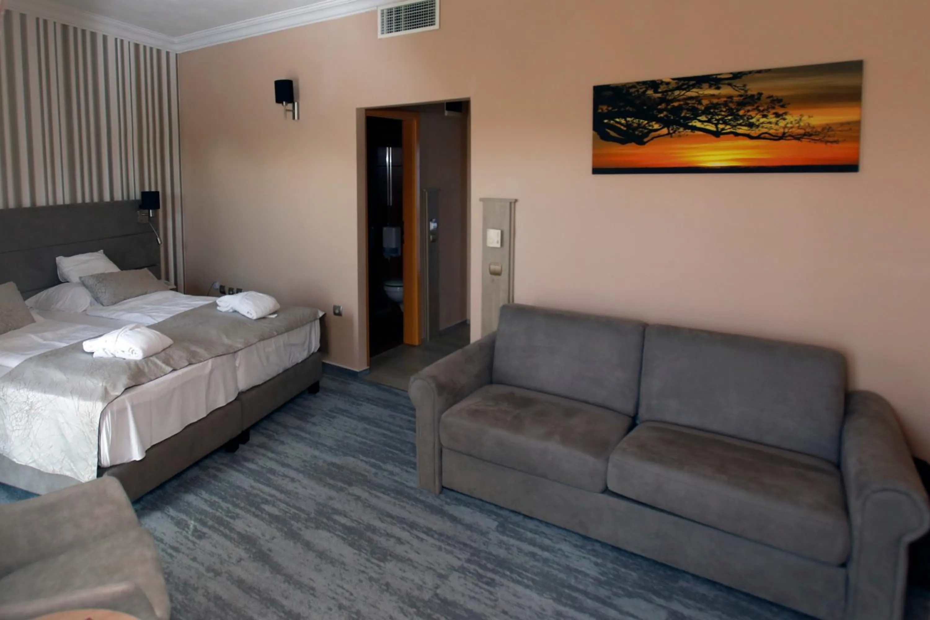 Photo of the whole room, Bed in Wellness Hotel Laroba