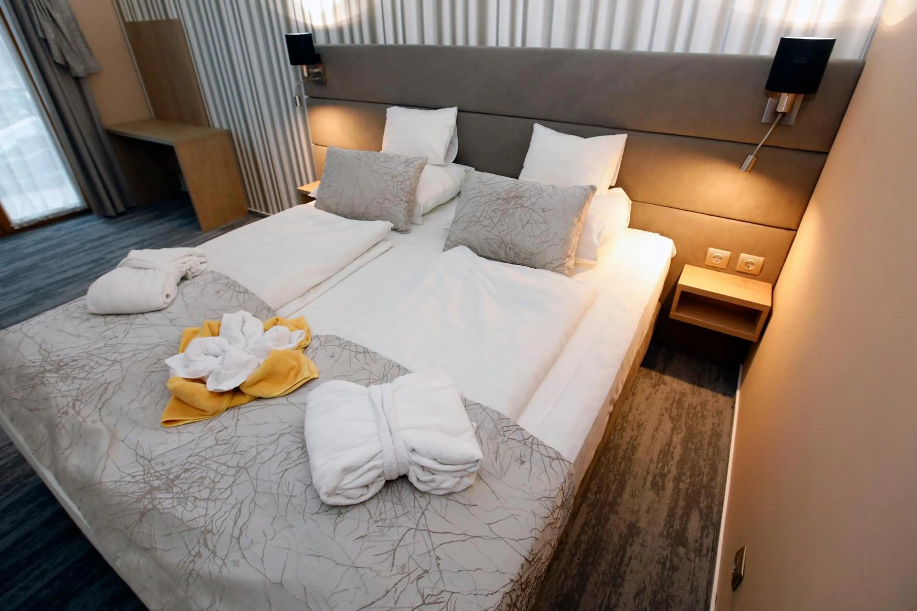 Photo of the whole room, Bed in Wellness Hotel Laroba