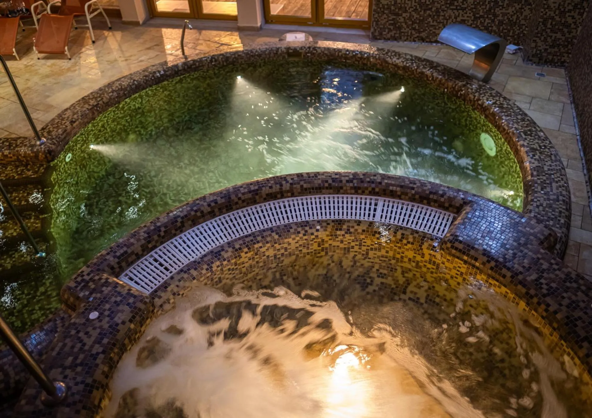 Swimming pool in Wellness Hotel Laroba