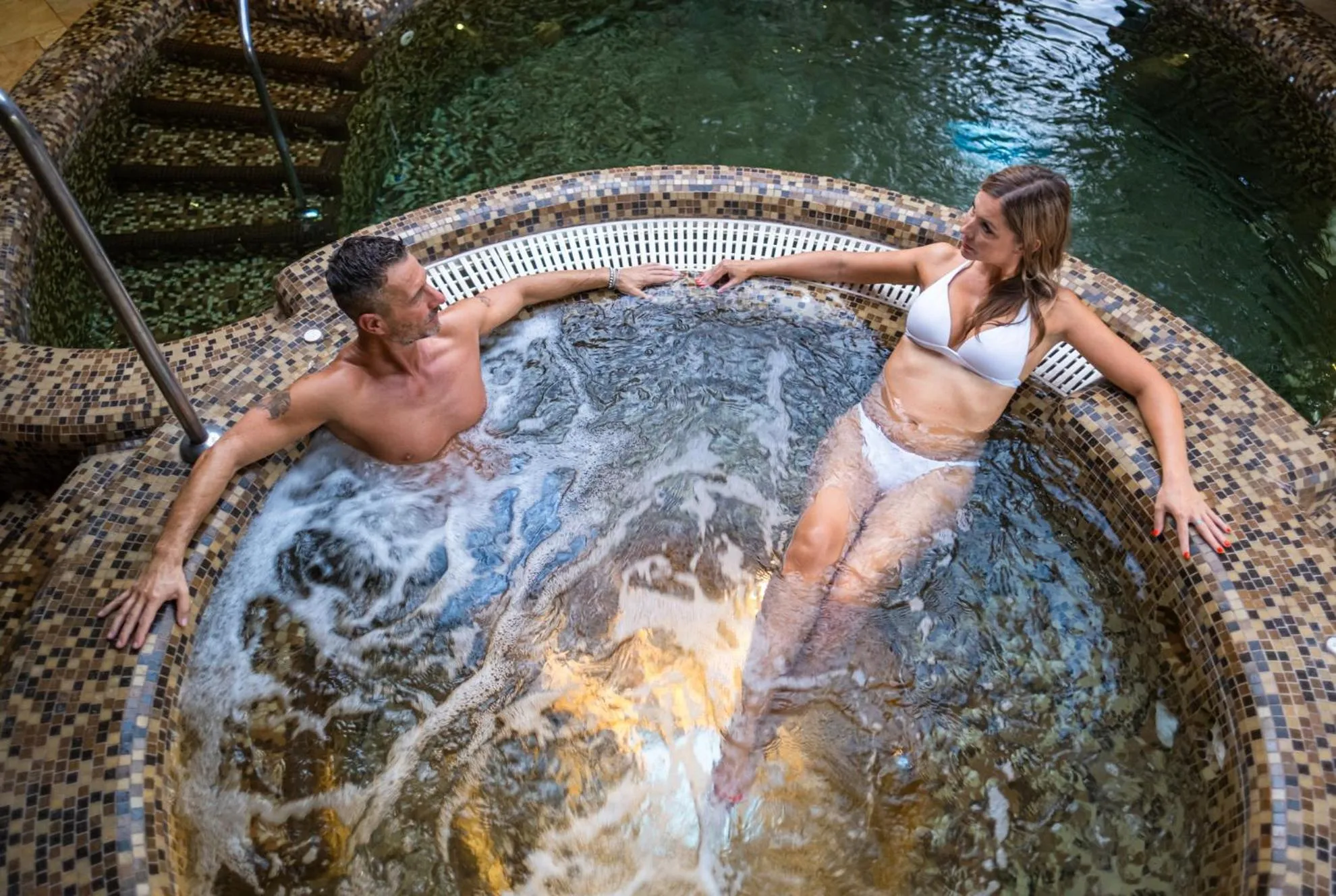 Hot Tub in Wellness Hotel Laroba