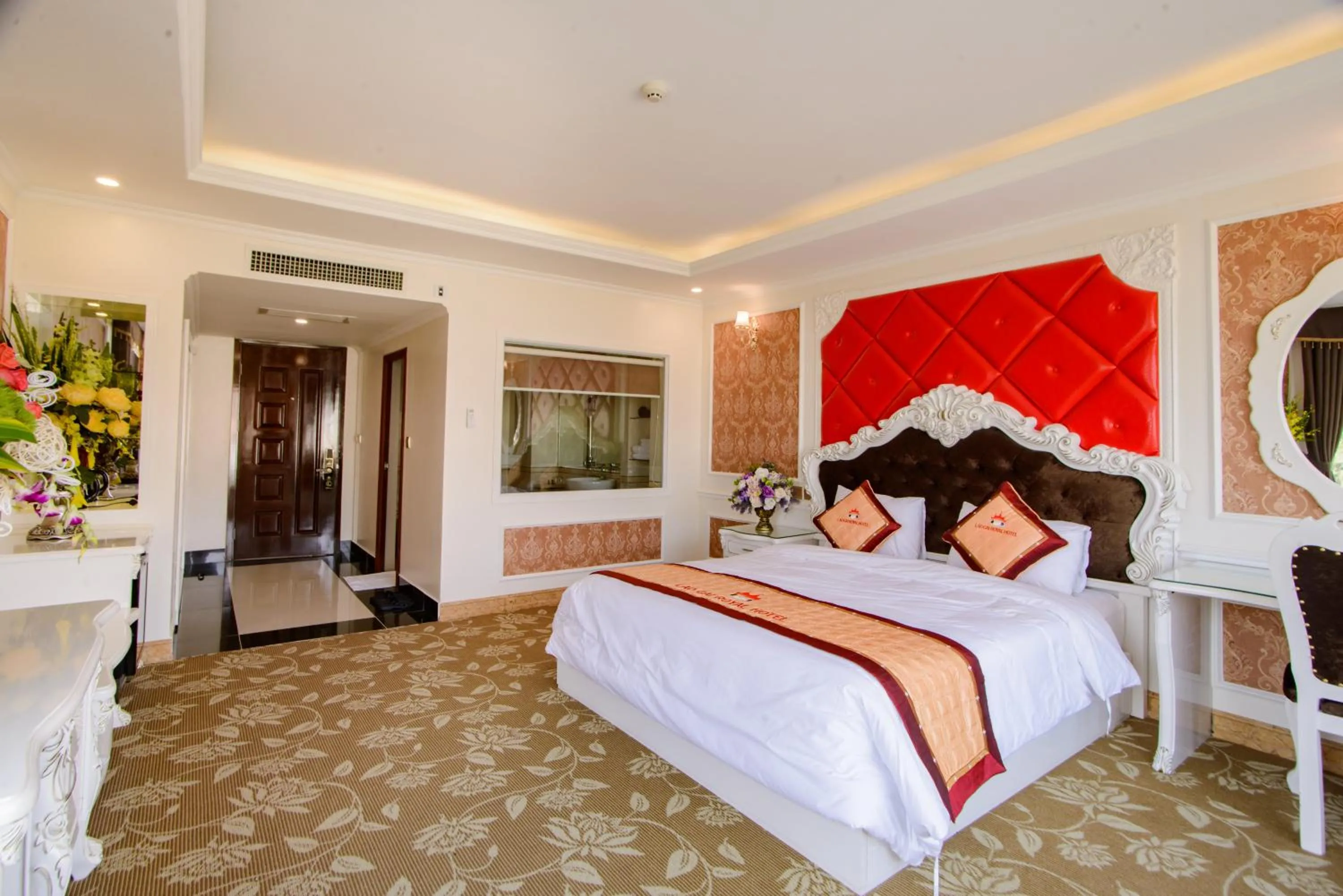 Bedroom, Bed in Lao Cai Royal Hotel