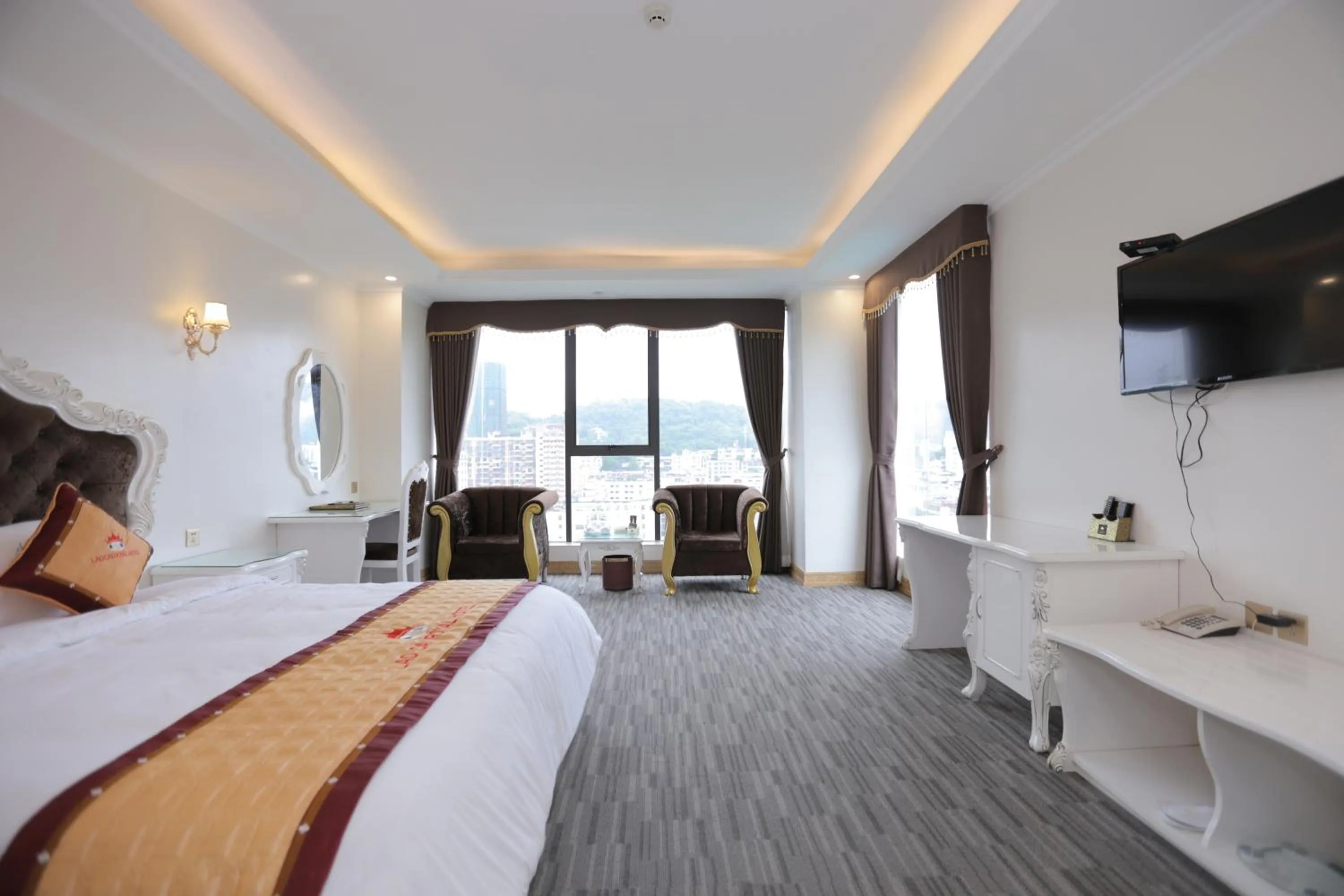 Photo of the whole room, Bed in Lao Cai Royal Hotel