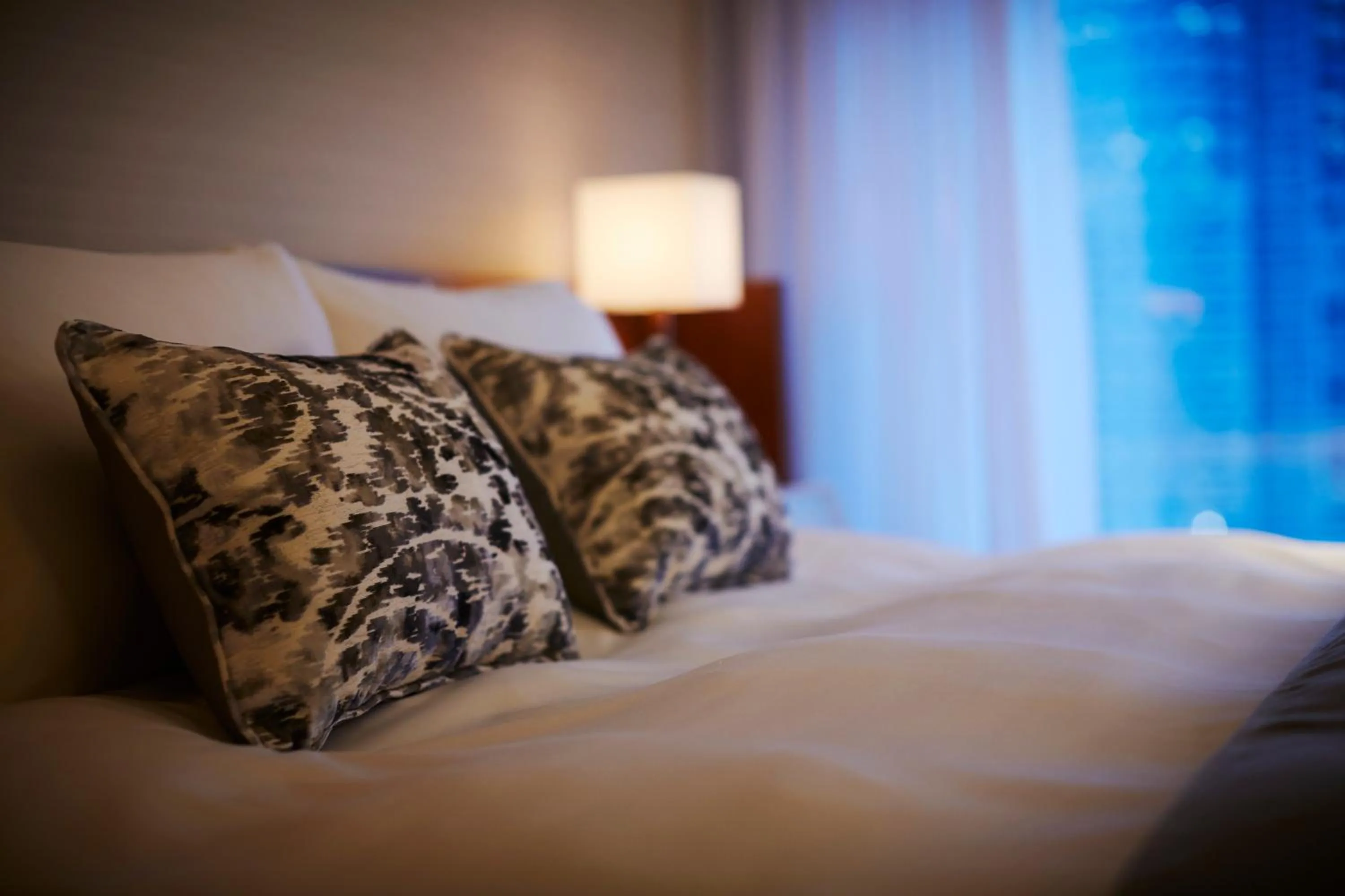 Bedroom, Bed in Keio Plaza Hotel Tokyo Premier Grand