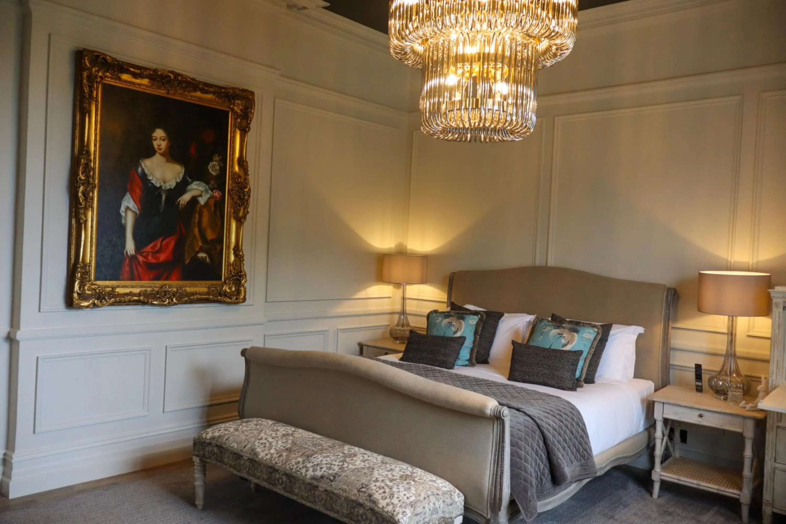 Bedroom, Bed in Ballyroe Lodge