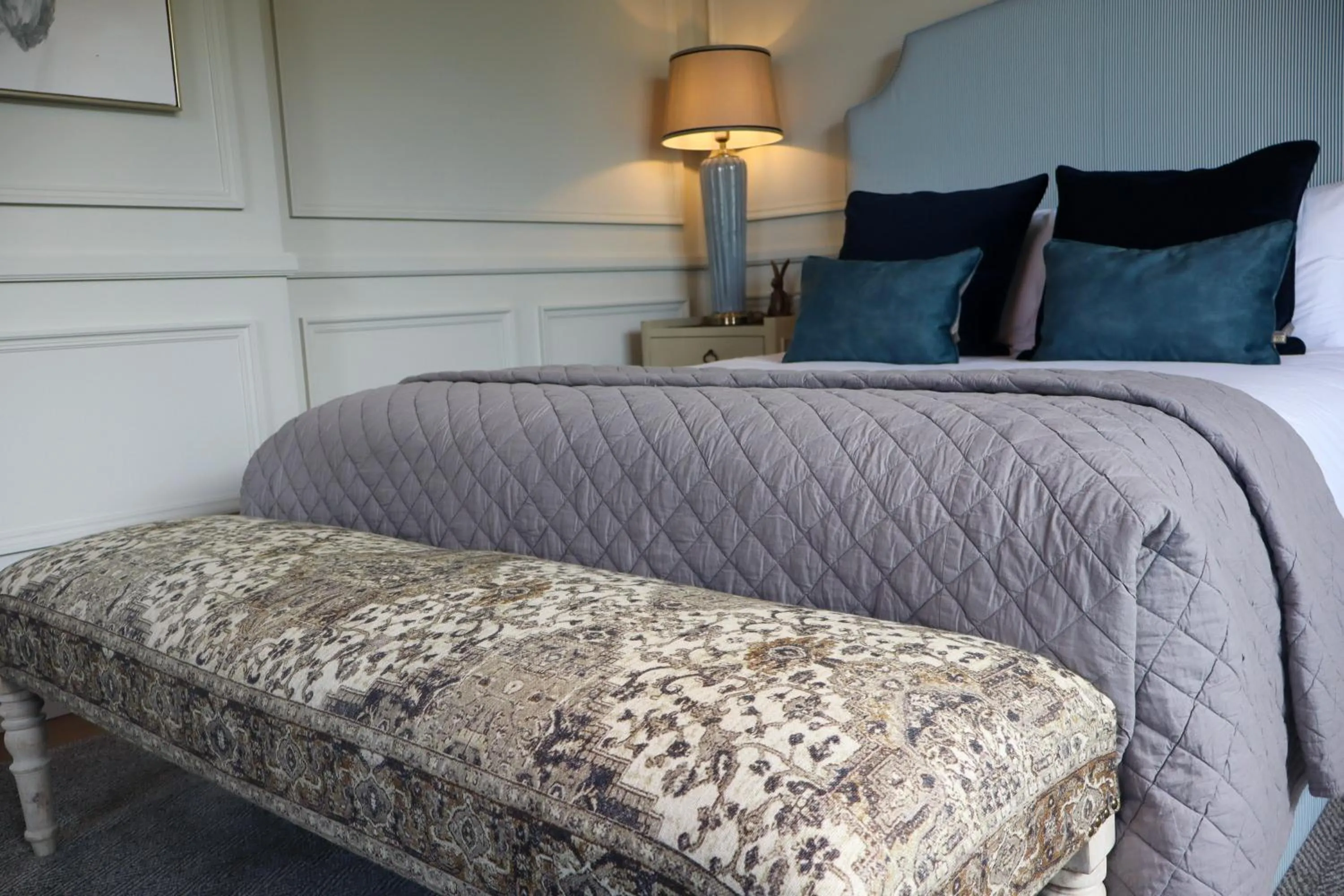 Bedroom, Bed in Ballyroe Lodge