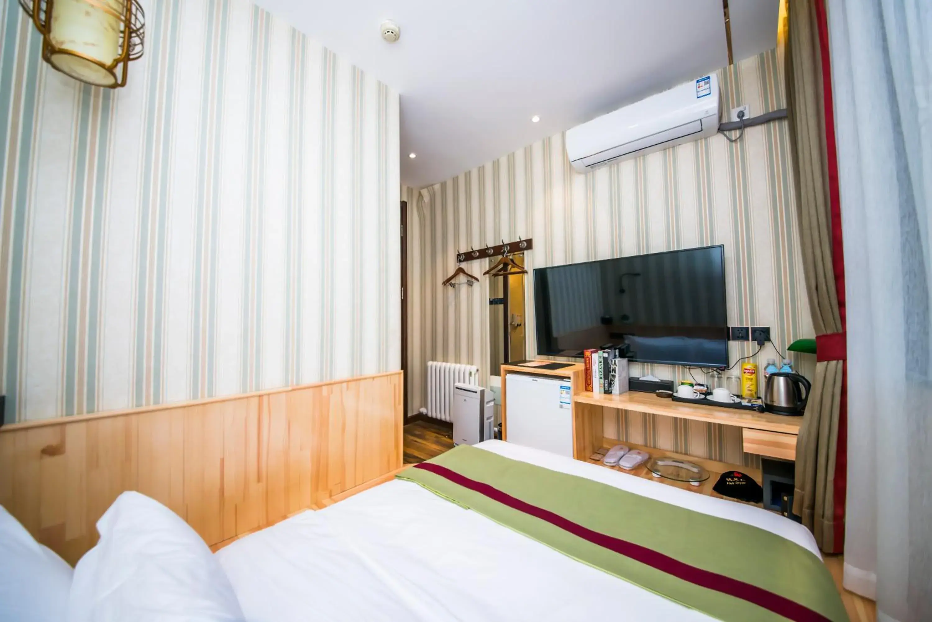 Mini Tatami Room in MG Hotel St Michael's Cathedral, Qingdao Mini Tatami Room in MG Hotel St Michael's Cathedral, Qingdao