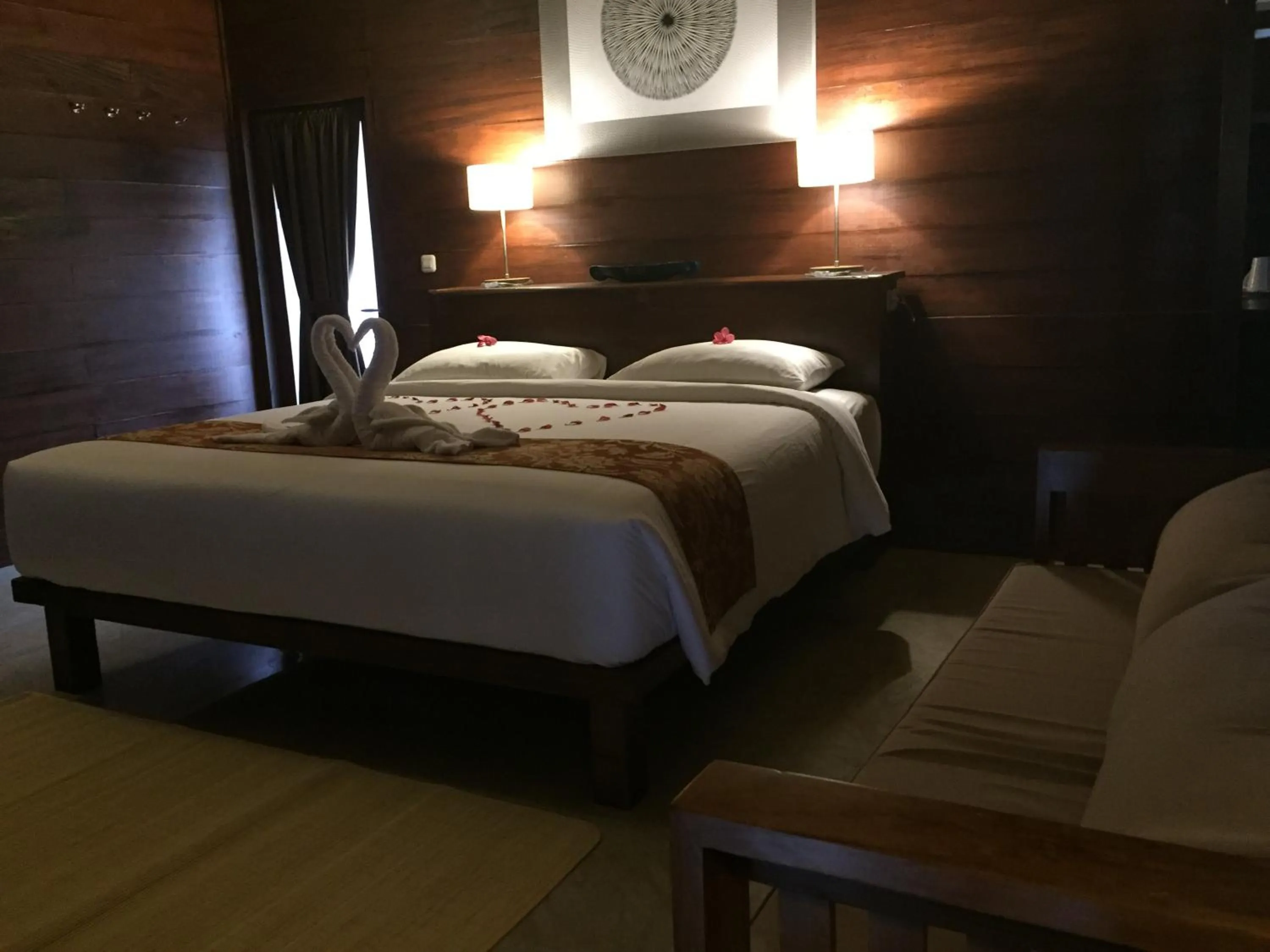 Bed in Paradesa Living