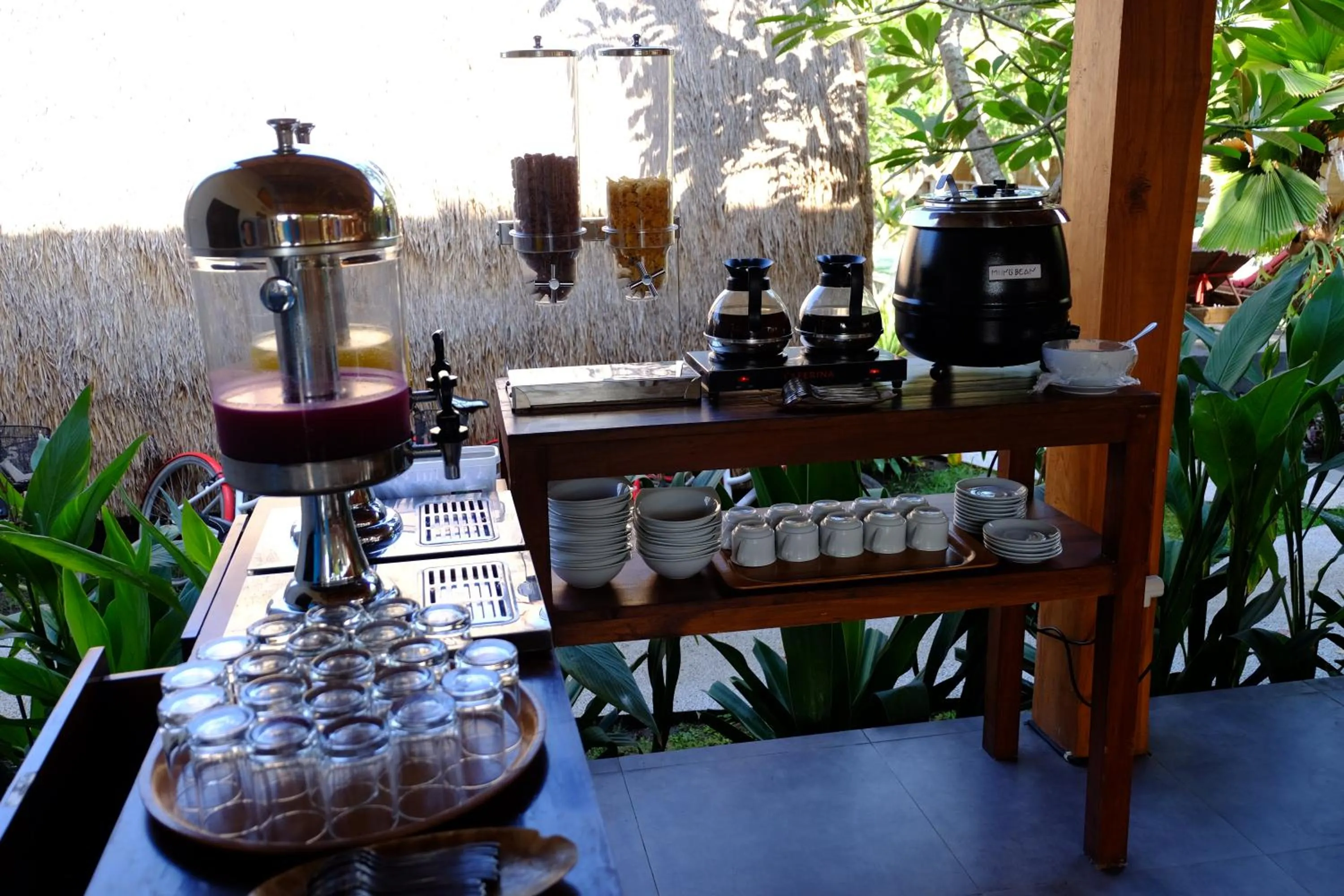 Breakfast in Paradesa Living