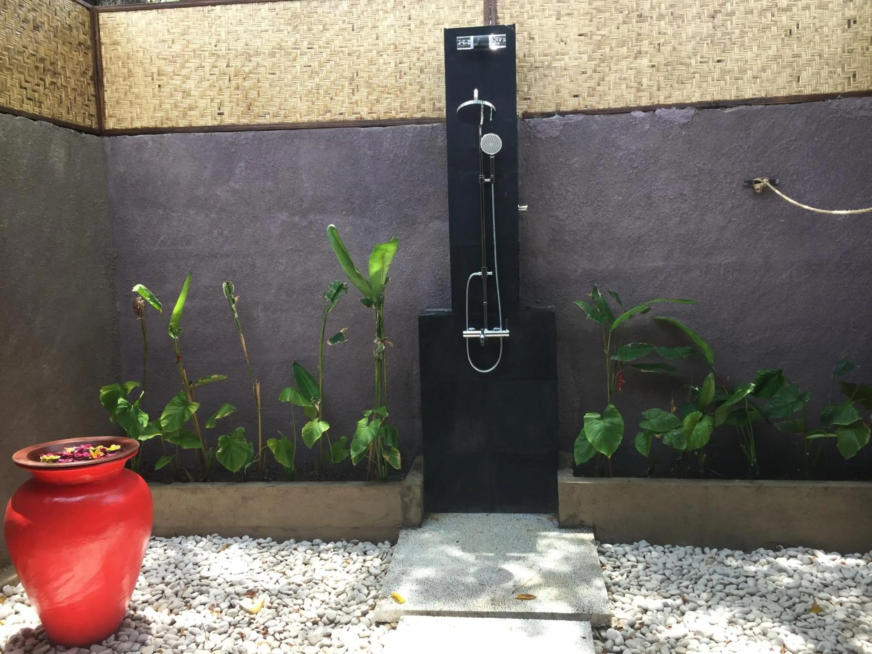 Bathroom in Paradesa Living