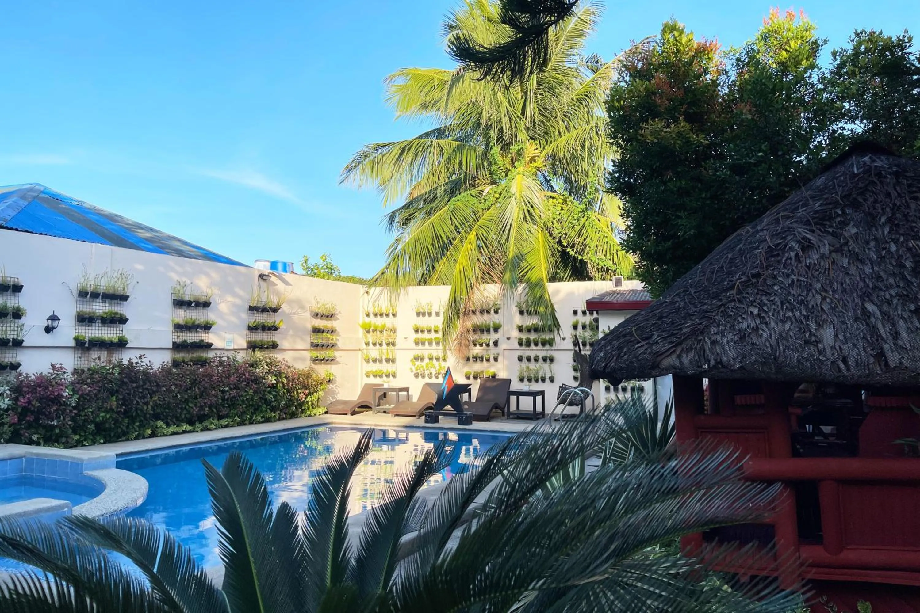 Swimming pool in Stardust Beach Hotel Matabungkay Batangas