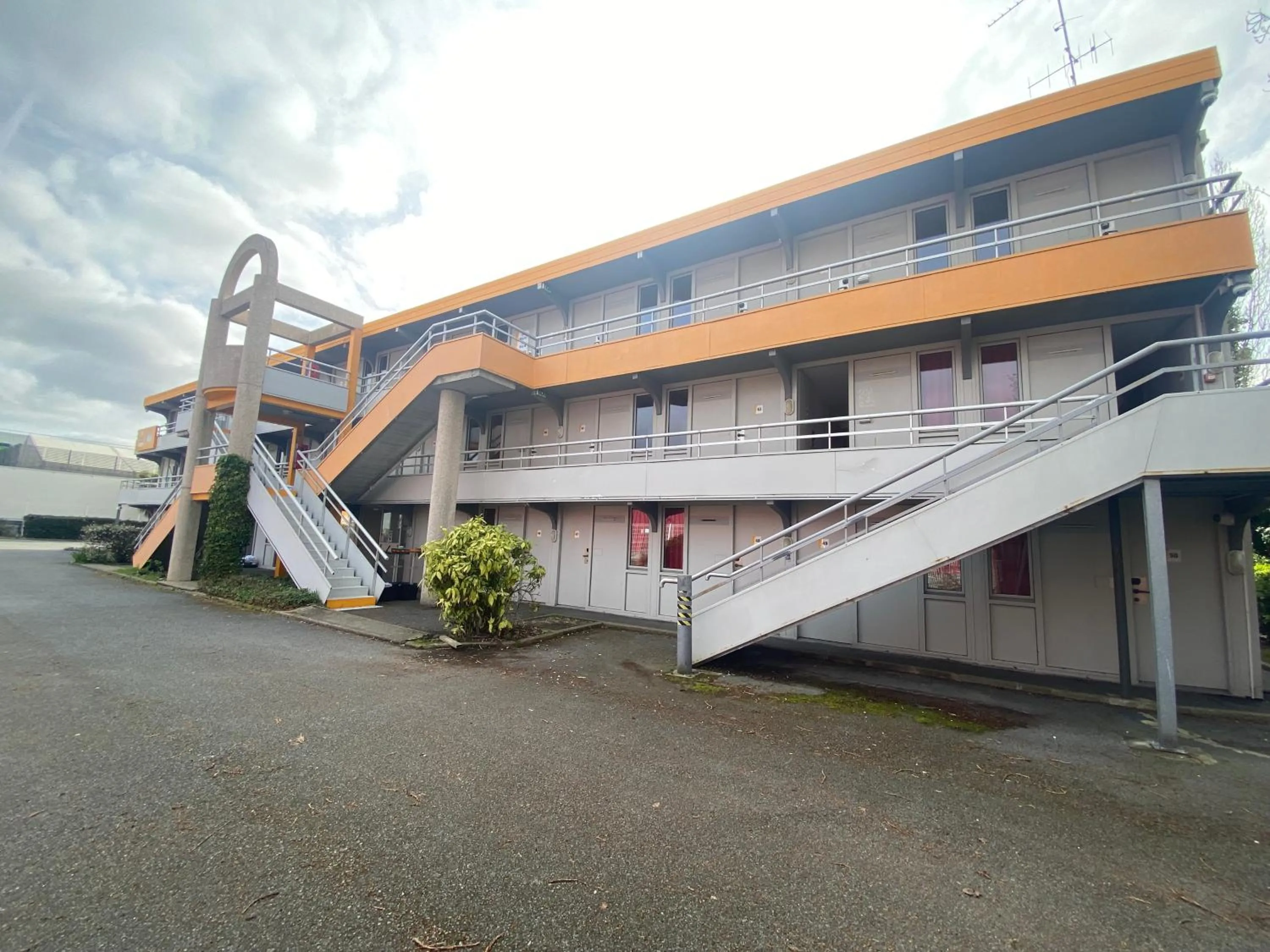 Facade/entrance in Première Classe Nantes Sud - Rezé Aéroport