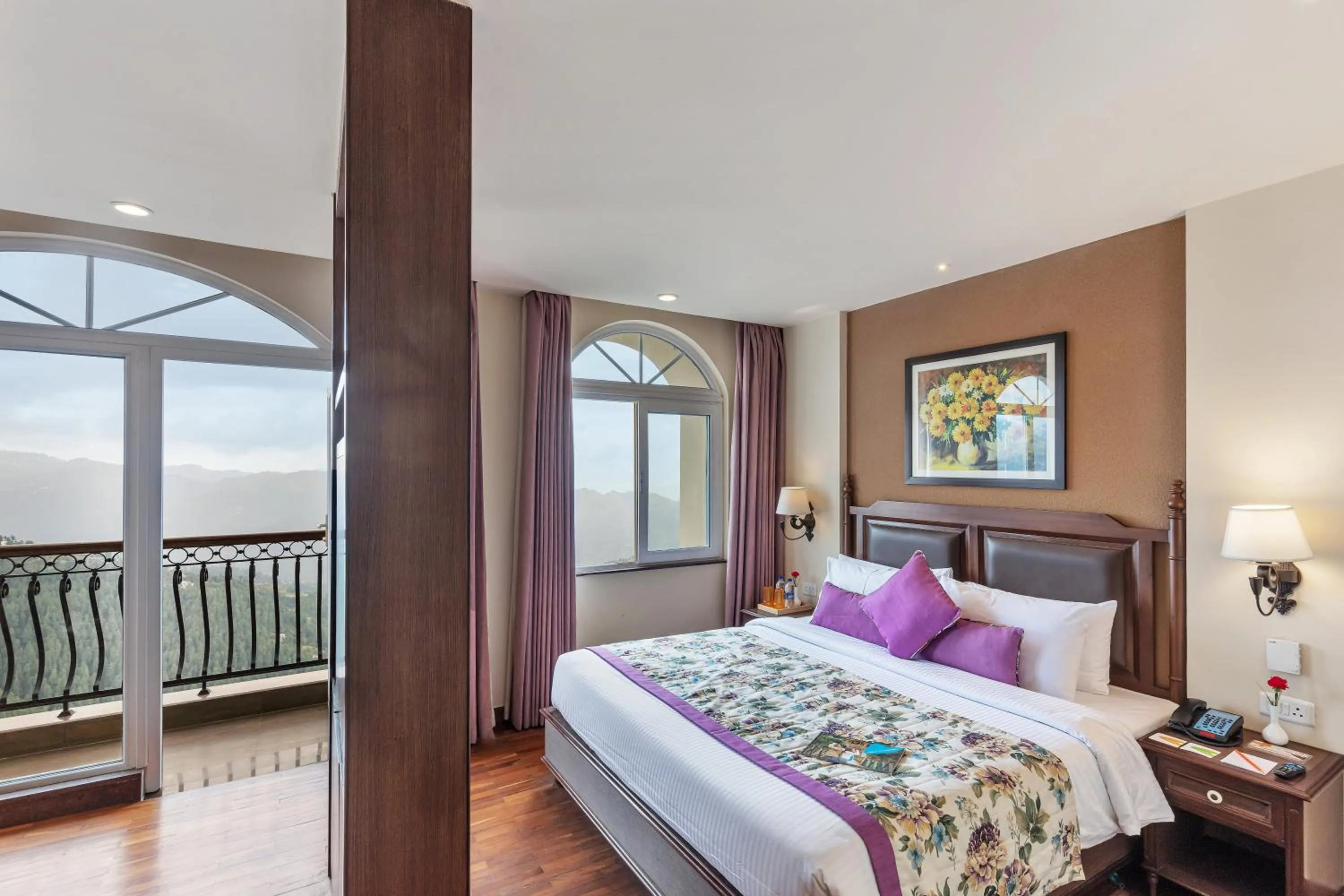 Bed in Club Mahindra Pristine Peaks Naldehra