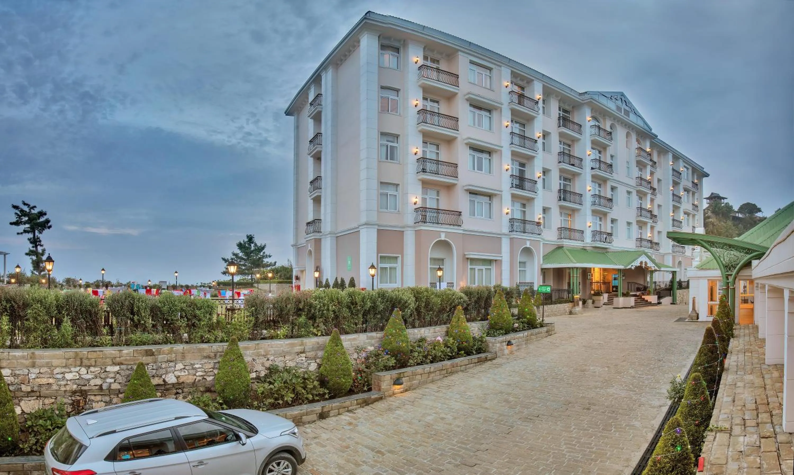 Property building in Club Mahindra Pristine Peaks Naldehra