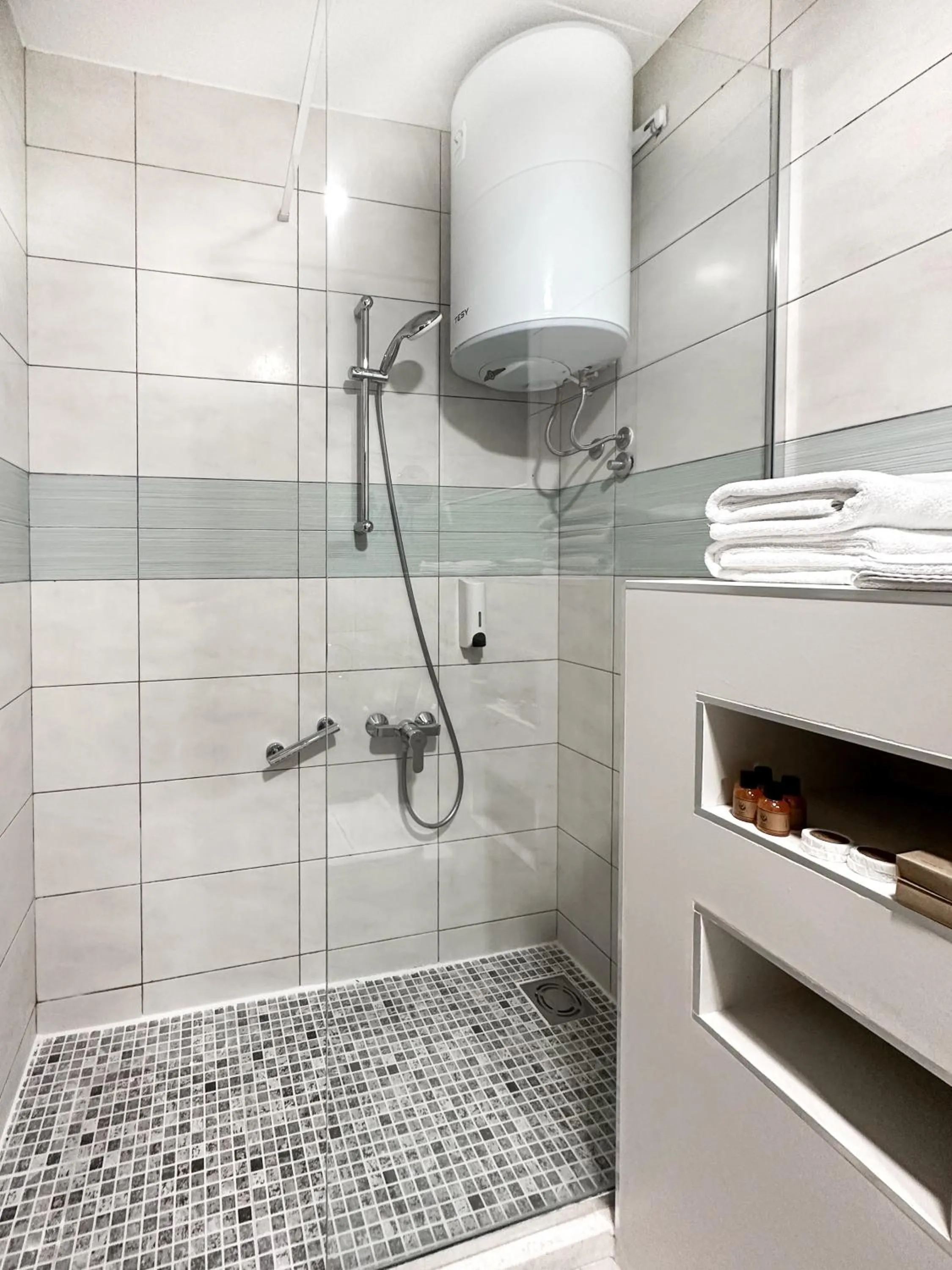 Bathroom in Hotel Palata Venezia