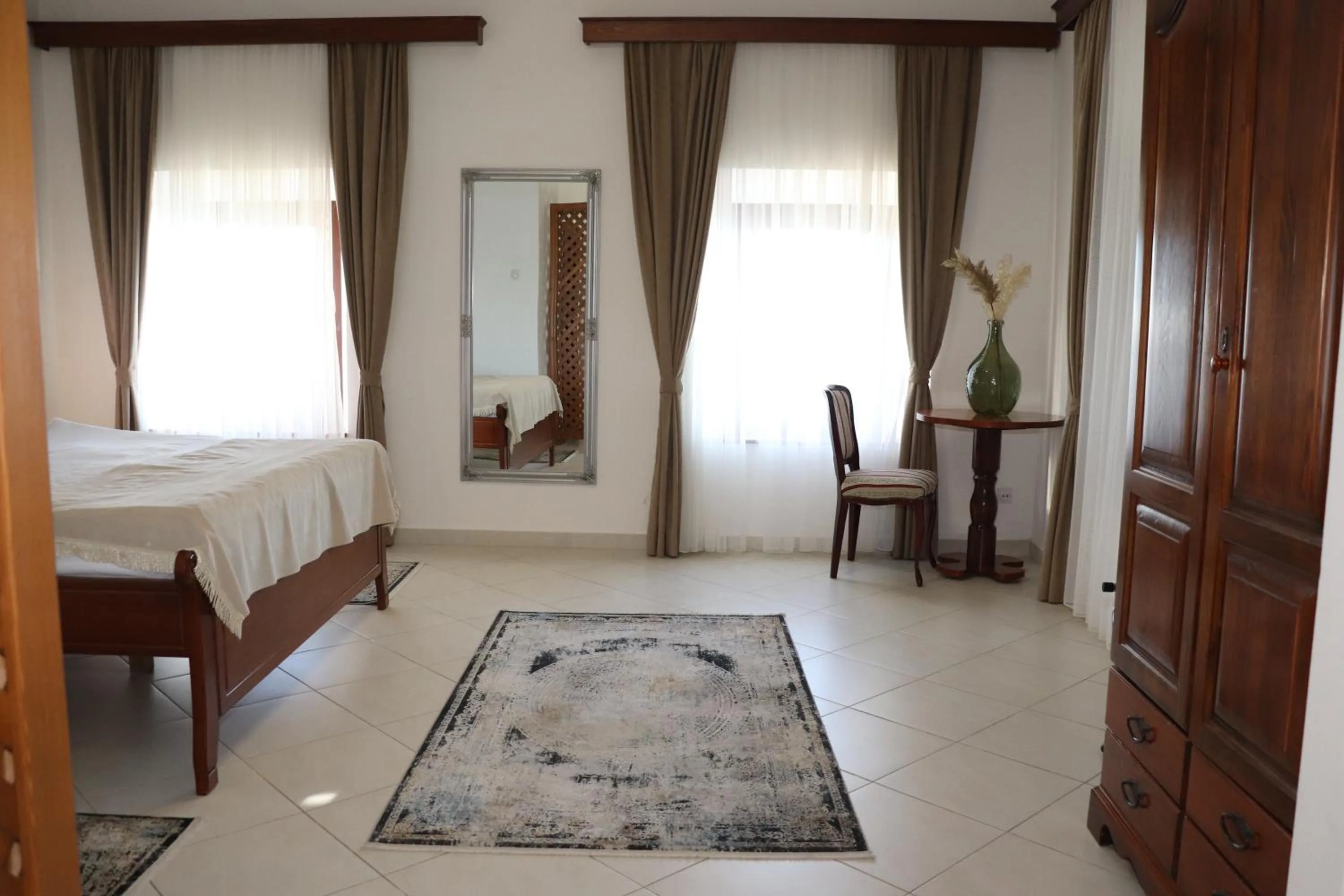 Photo of the whole room, Bed in Hotel Palata Venezia