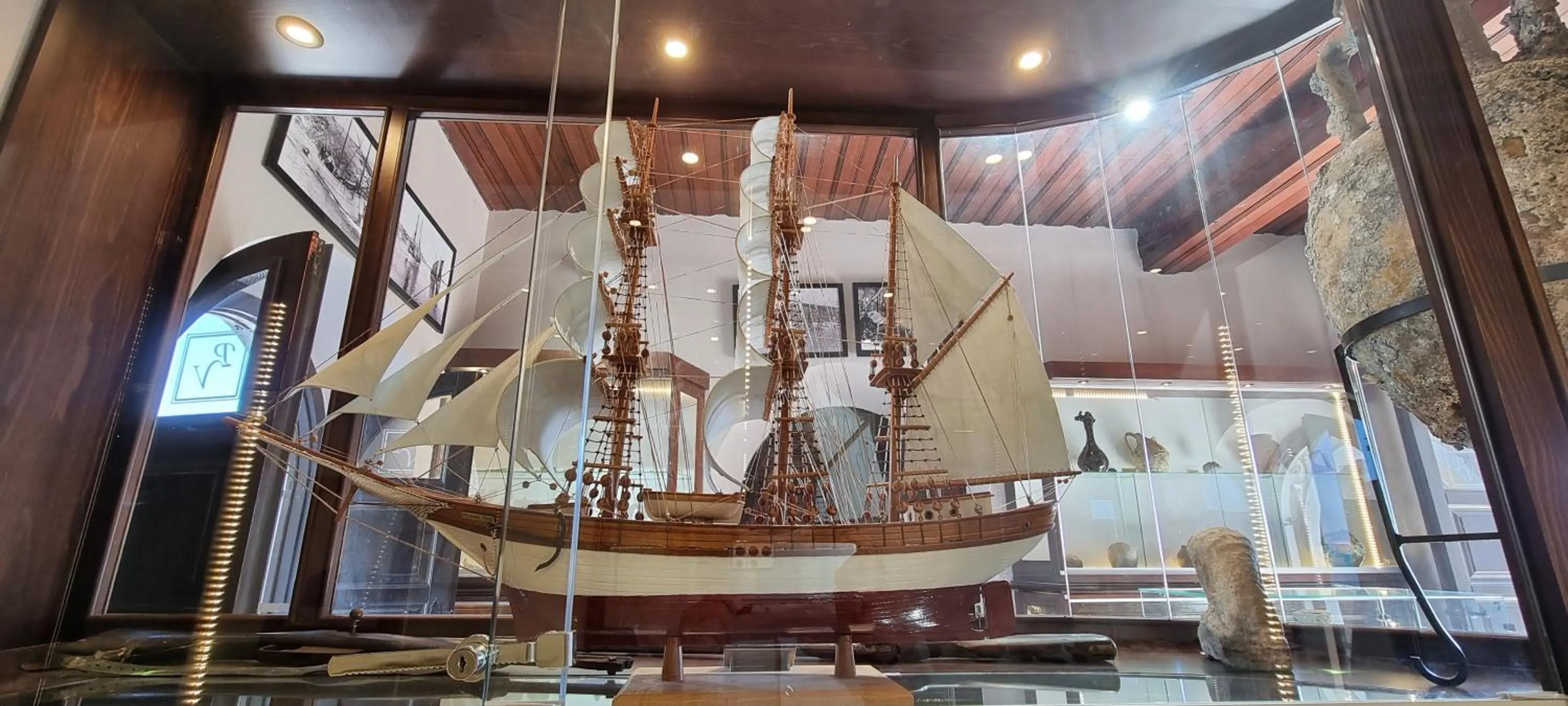 Property building in Hotel Palata Venezia