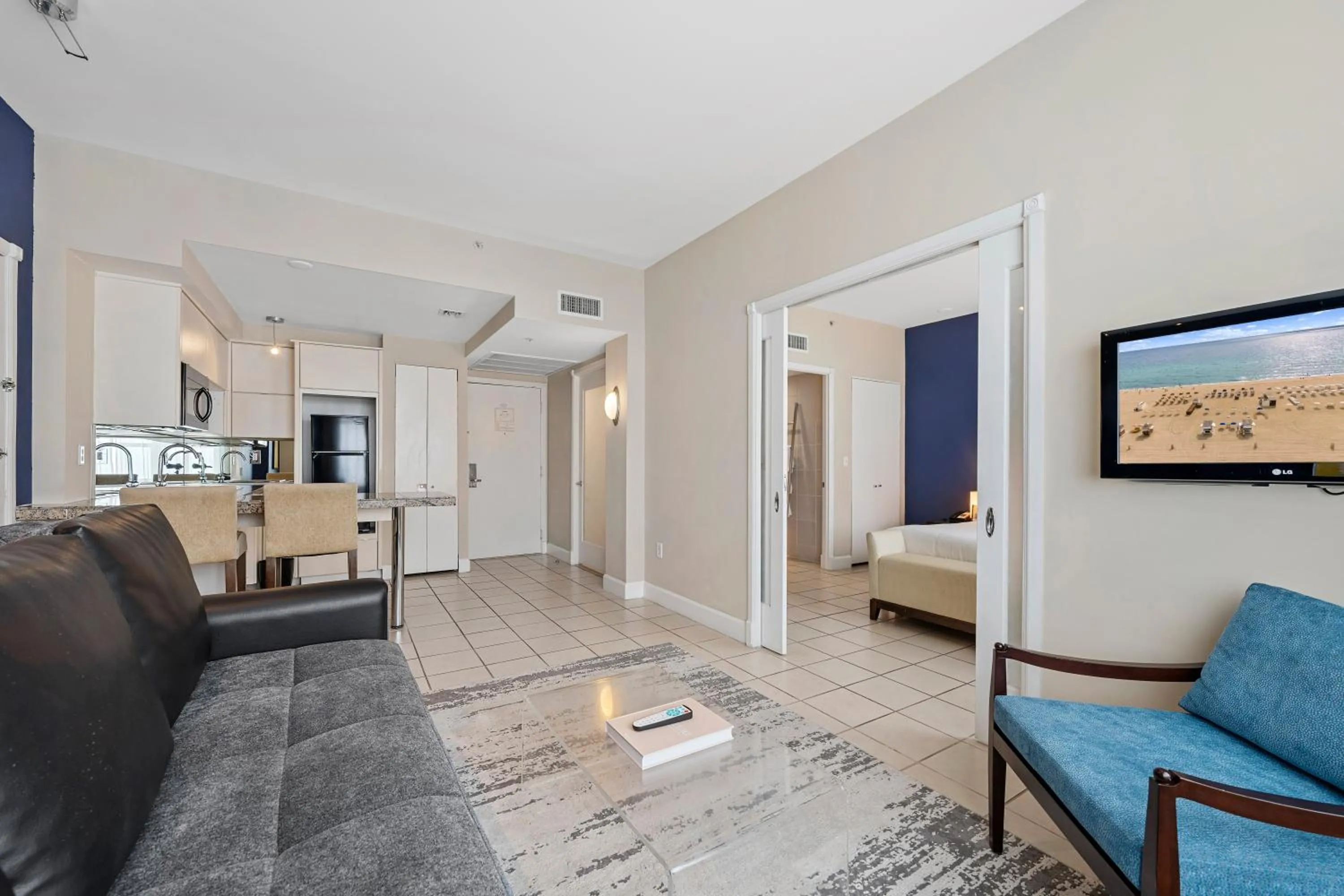 Living room in The Sagamore Hotel South Beach