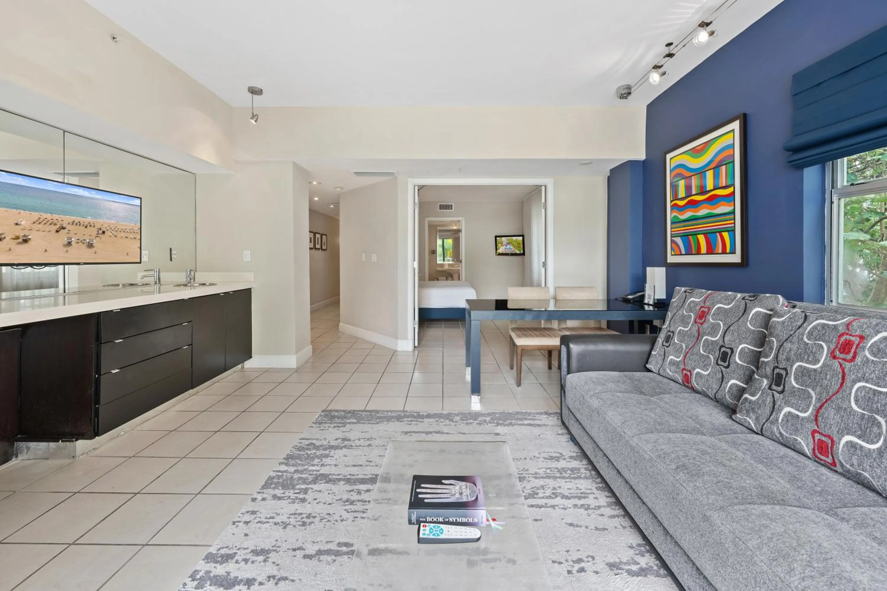 Living room in The Sagamore Hotel South Beach