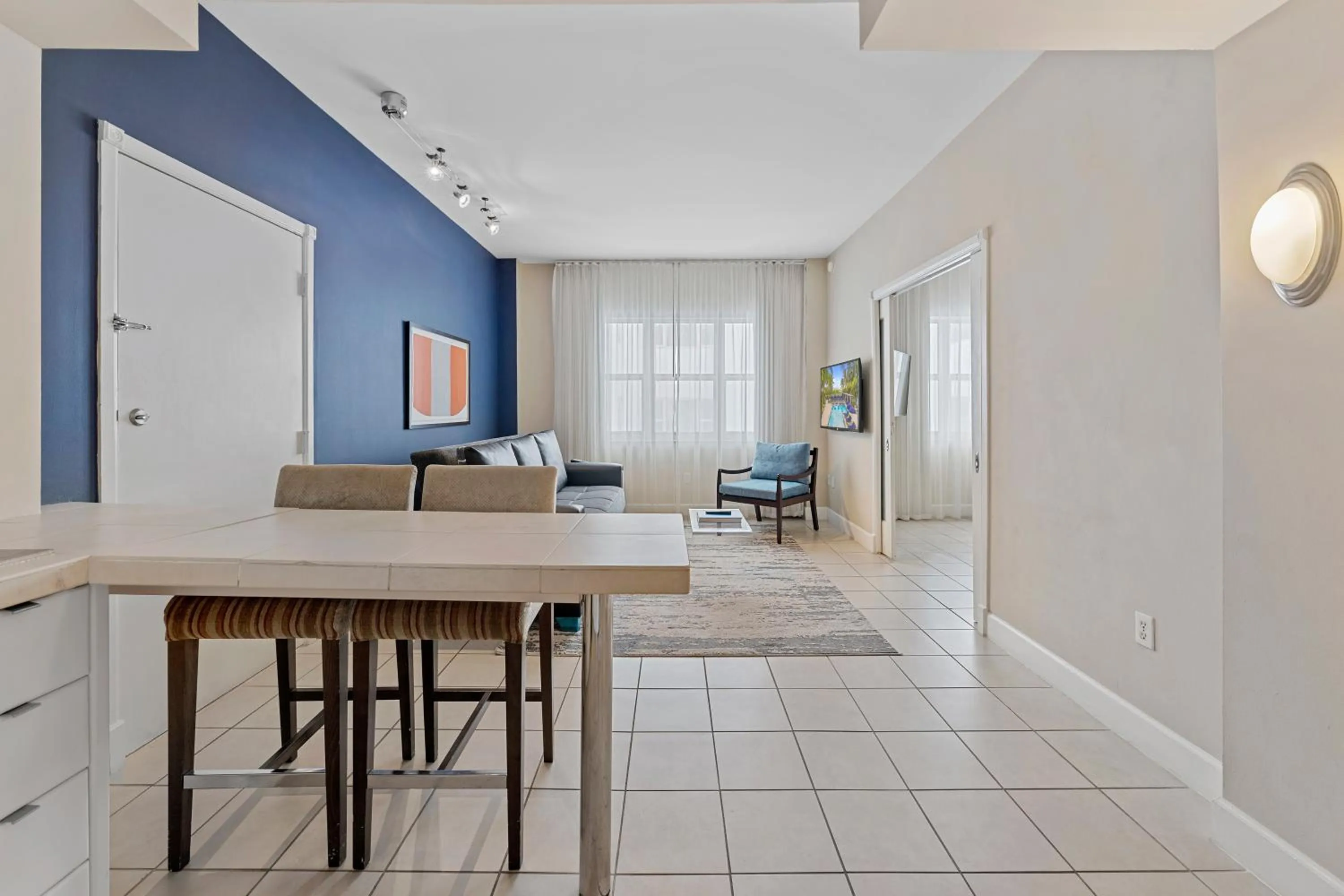 Living room in The Sagamore Hotel South Beach