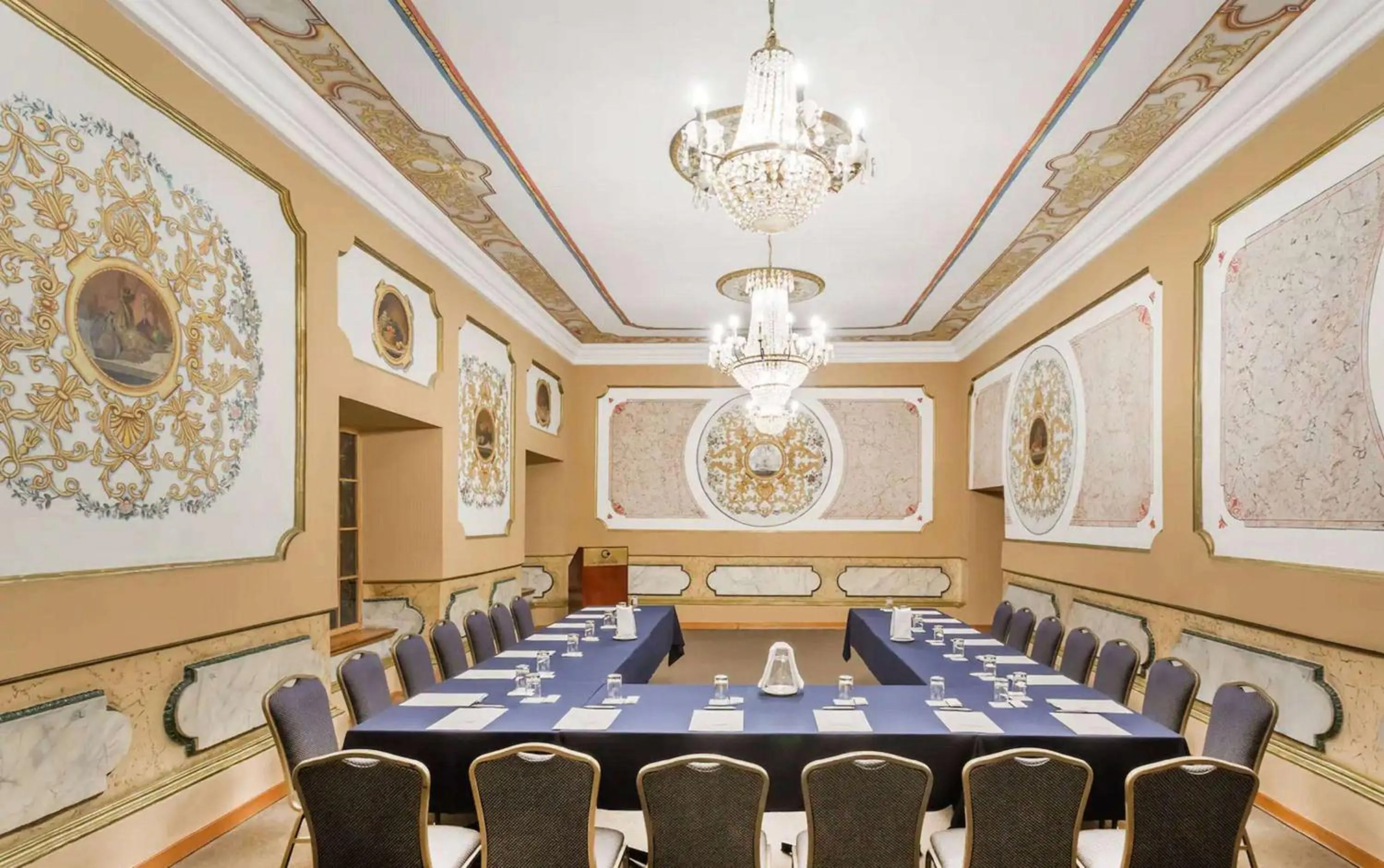 Meeting/conference room in Wyndham Costa del Sol Cusco