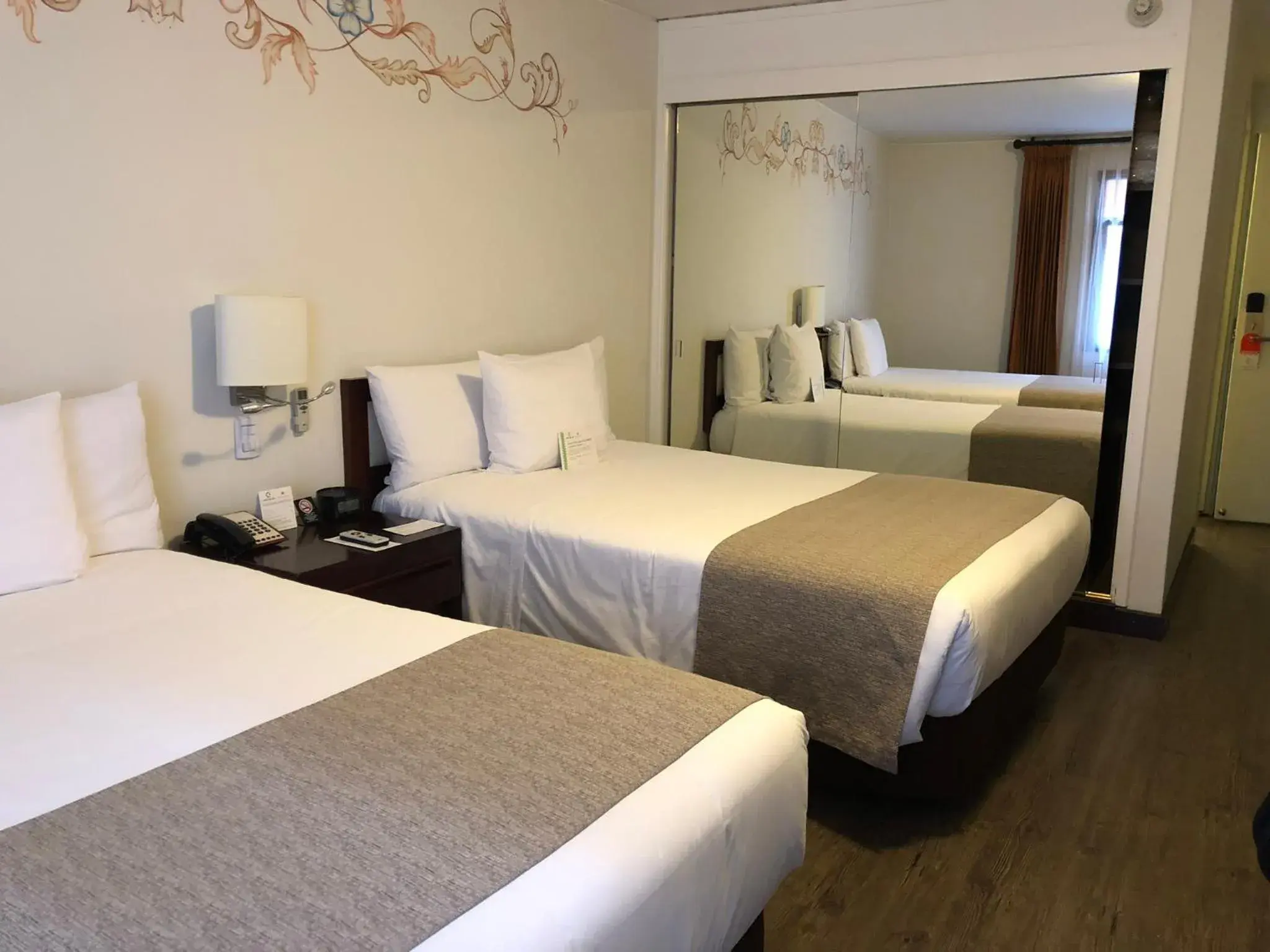 Standard Twin Room in Wyndham Costa del Sol Cusco Standard Twin Room in Wyndham Costa del Sol Cusco