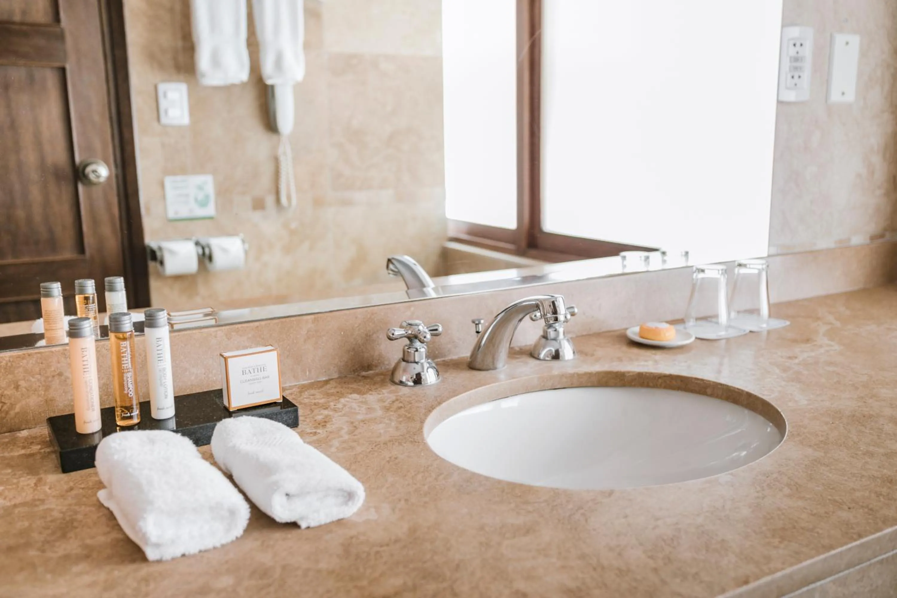 Bathroom in Wyndham Costa del Sol Cusco