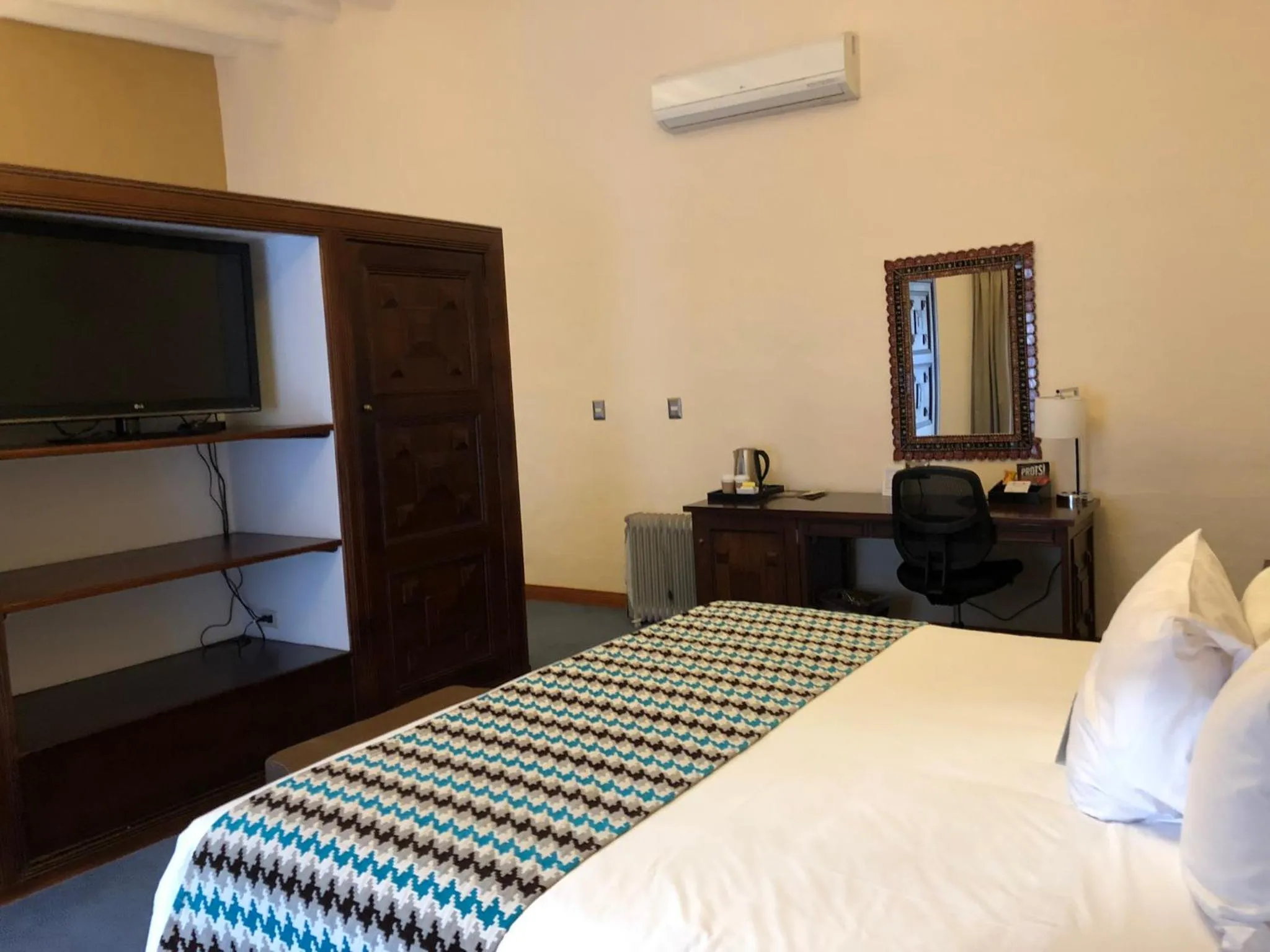 Bedroom, Bed in Wyndham Costa del Sol Cusco