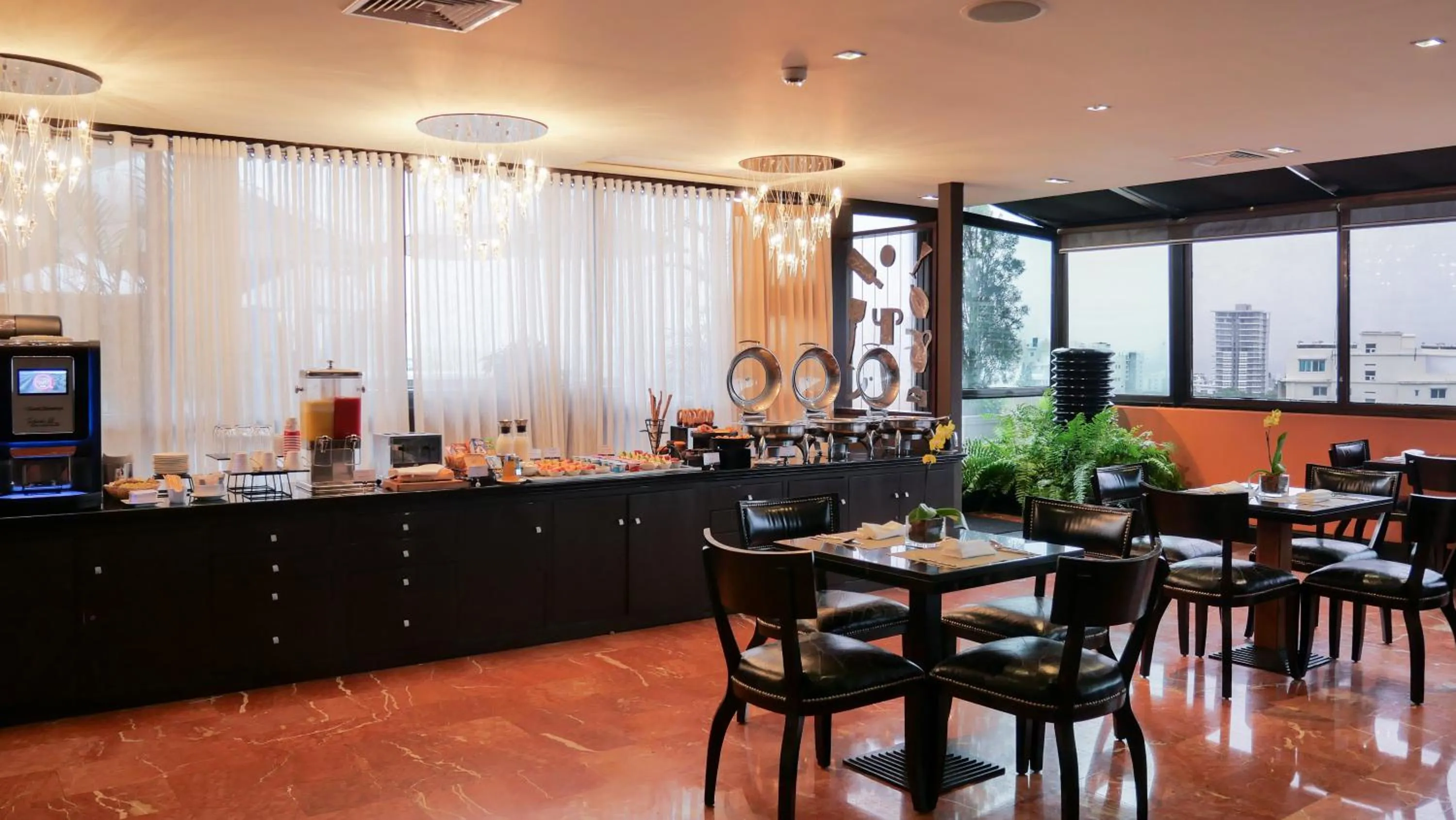 Dining area in Barceló Santo Domingo