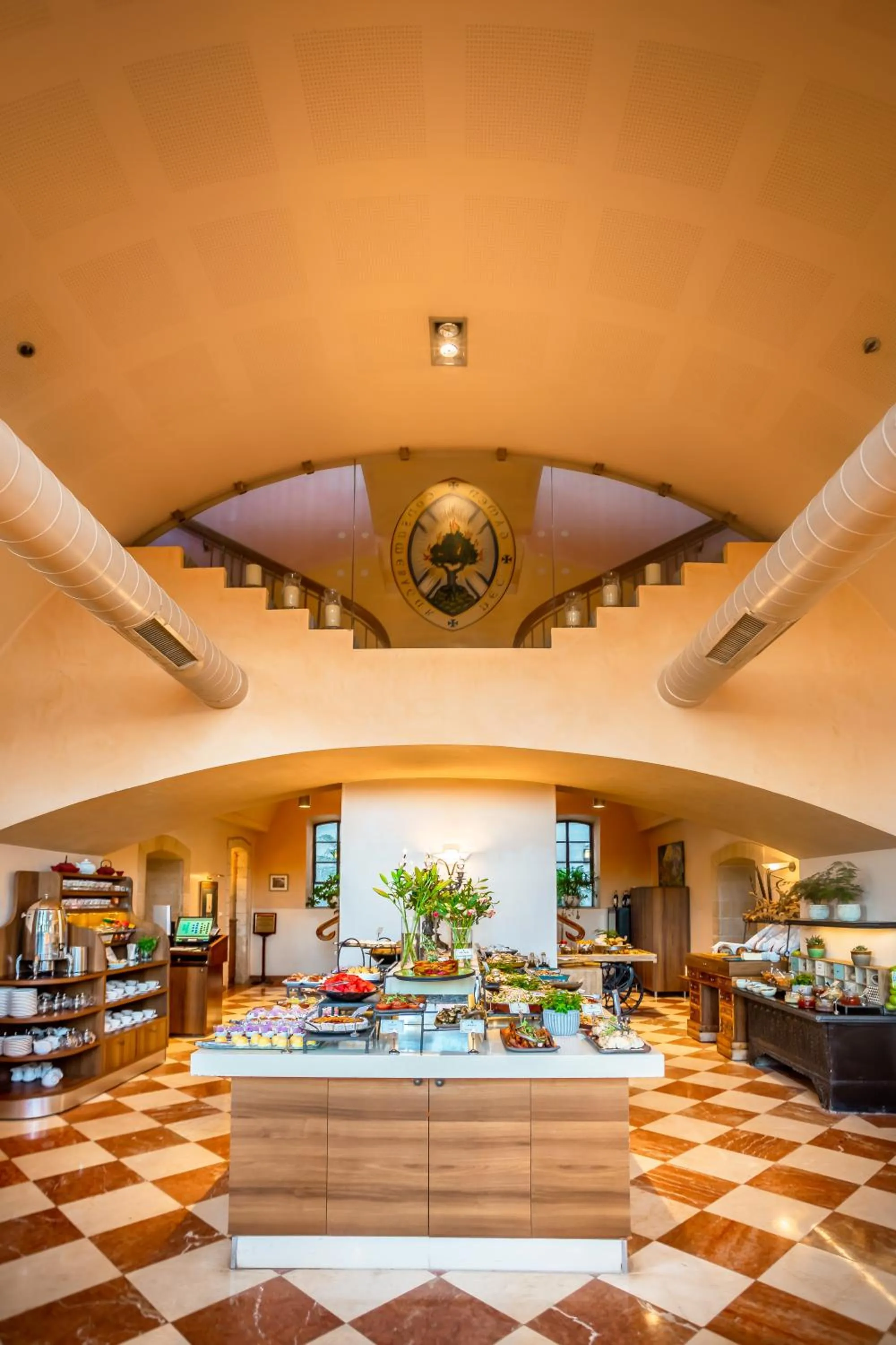 Restaurant/places to eat in The Scots Hotel