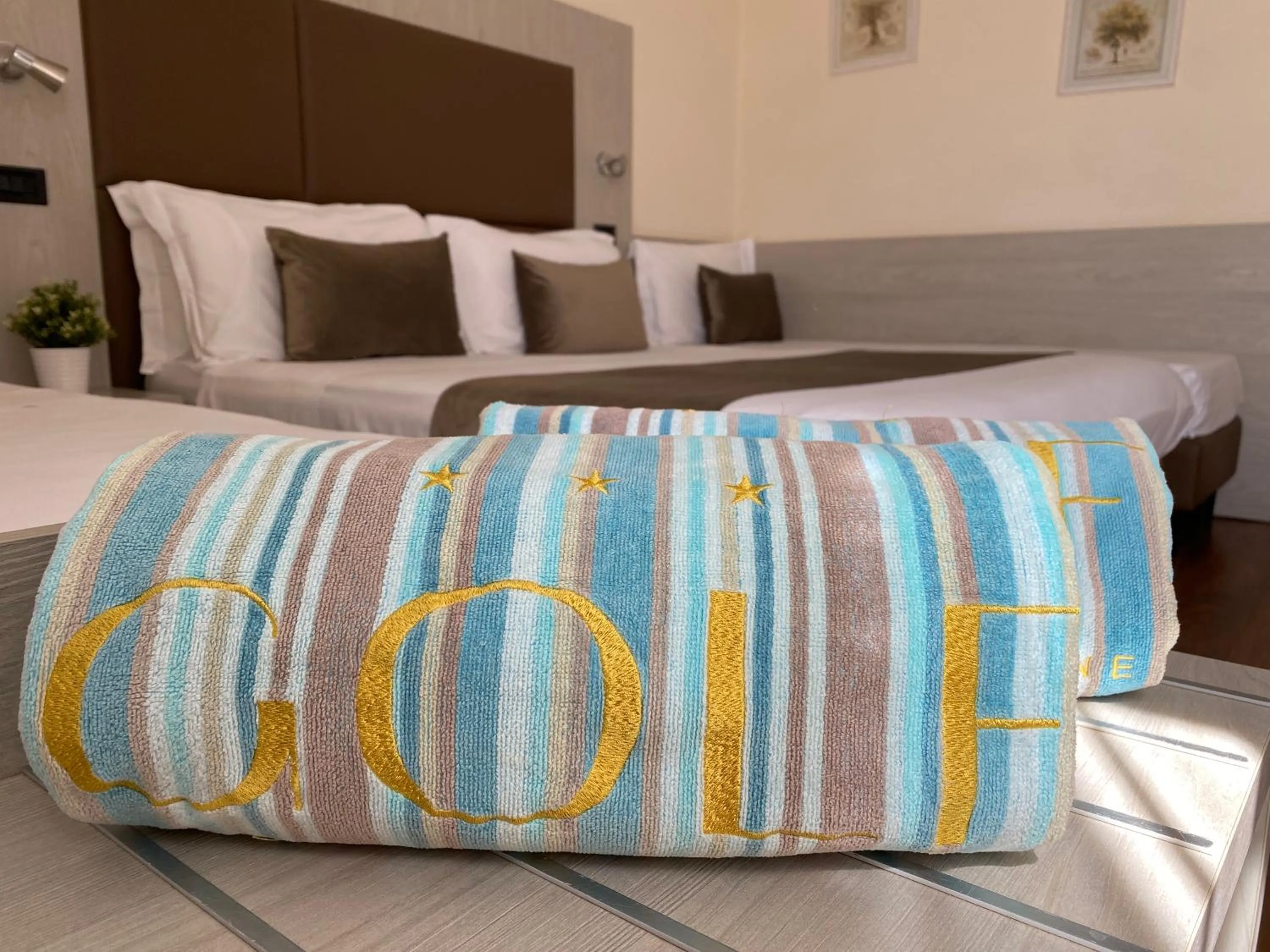 Bedroom, Bed in Golf Hotel