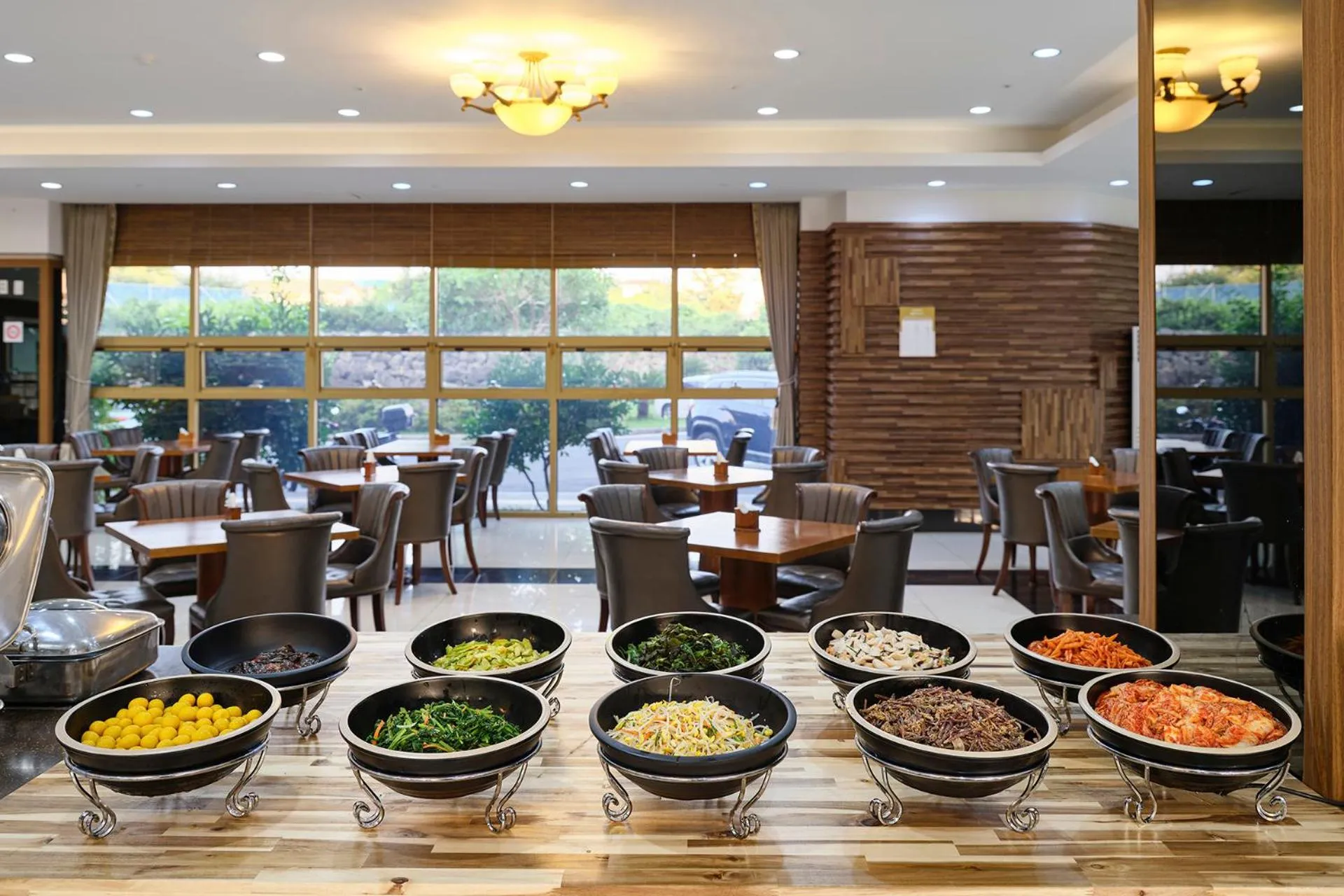 Restaurant/places to eat in Shin Shin Hotel Jeju City