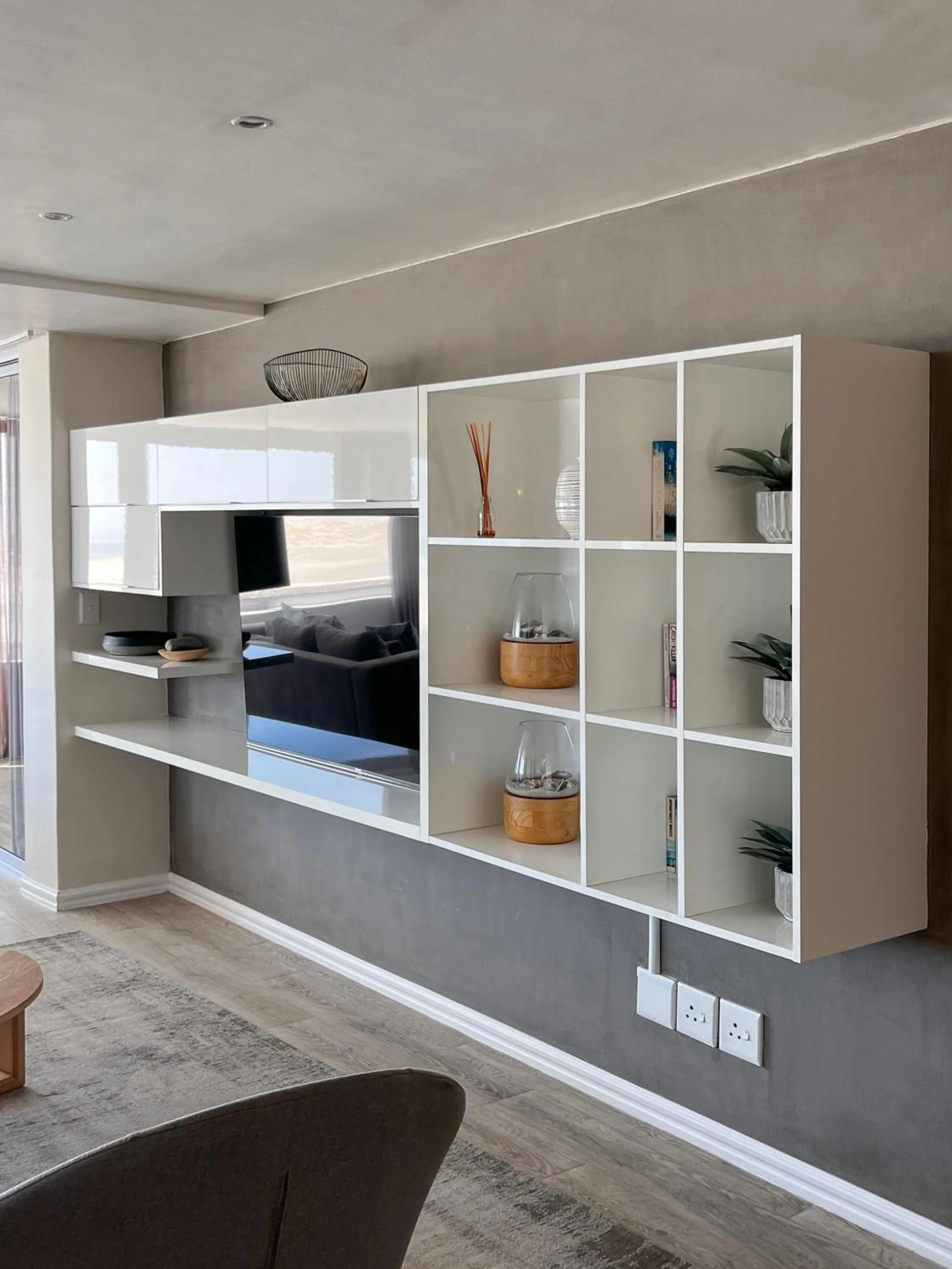 Communal lounge/ TV room in Lagoon Beach Hotel Apartments