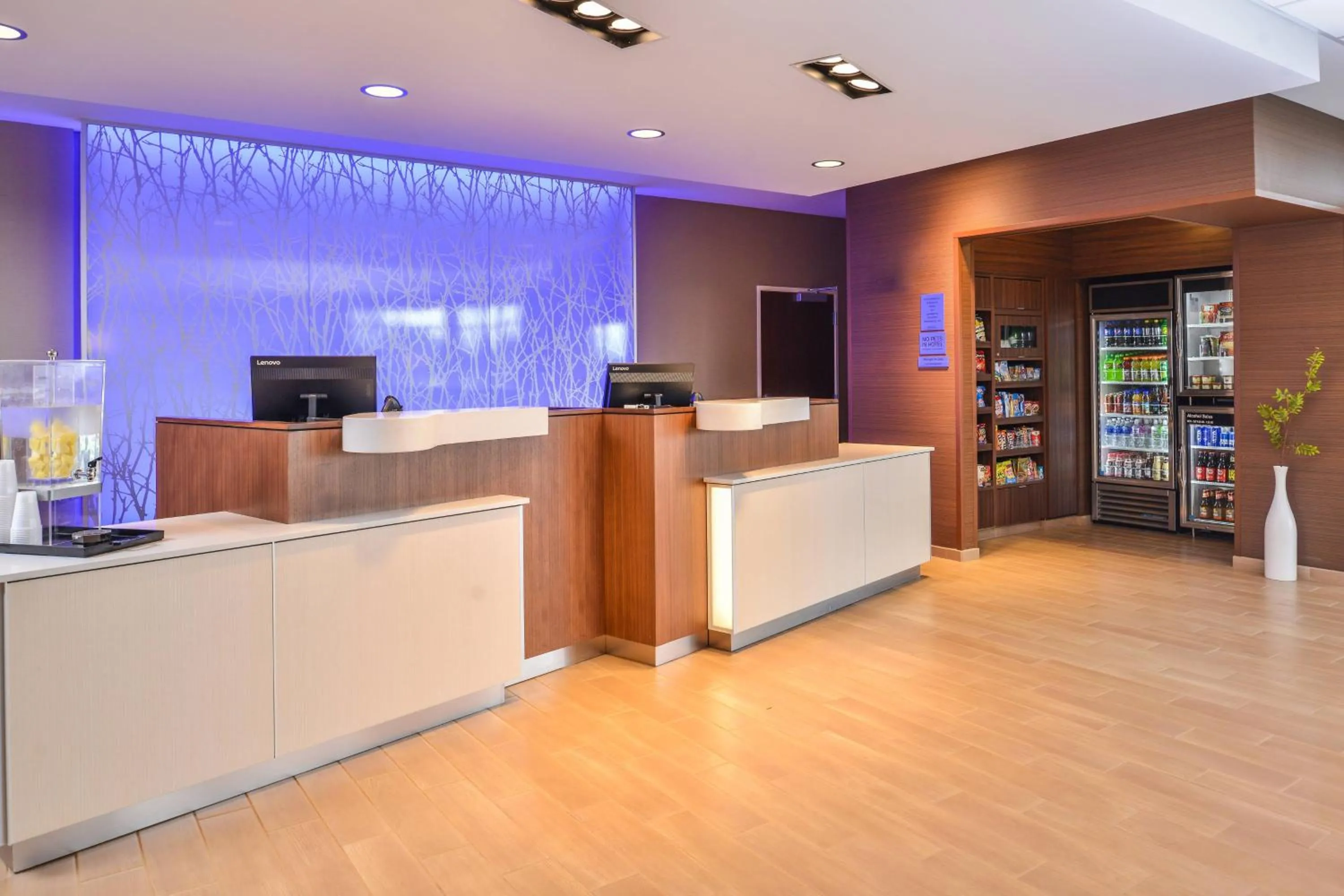 Lobby or reception in Fairfield Inn & Suites by Marriott Warrensburg