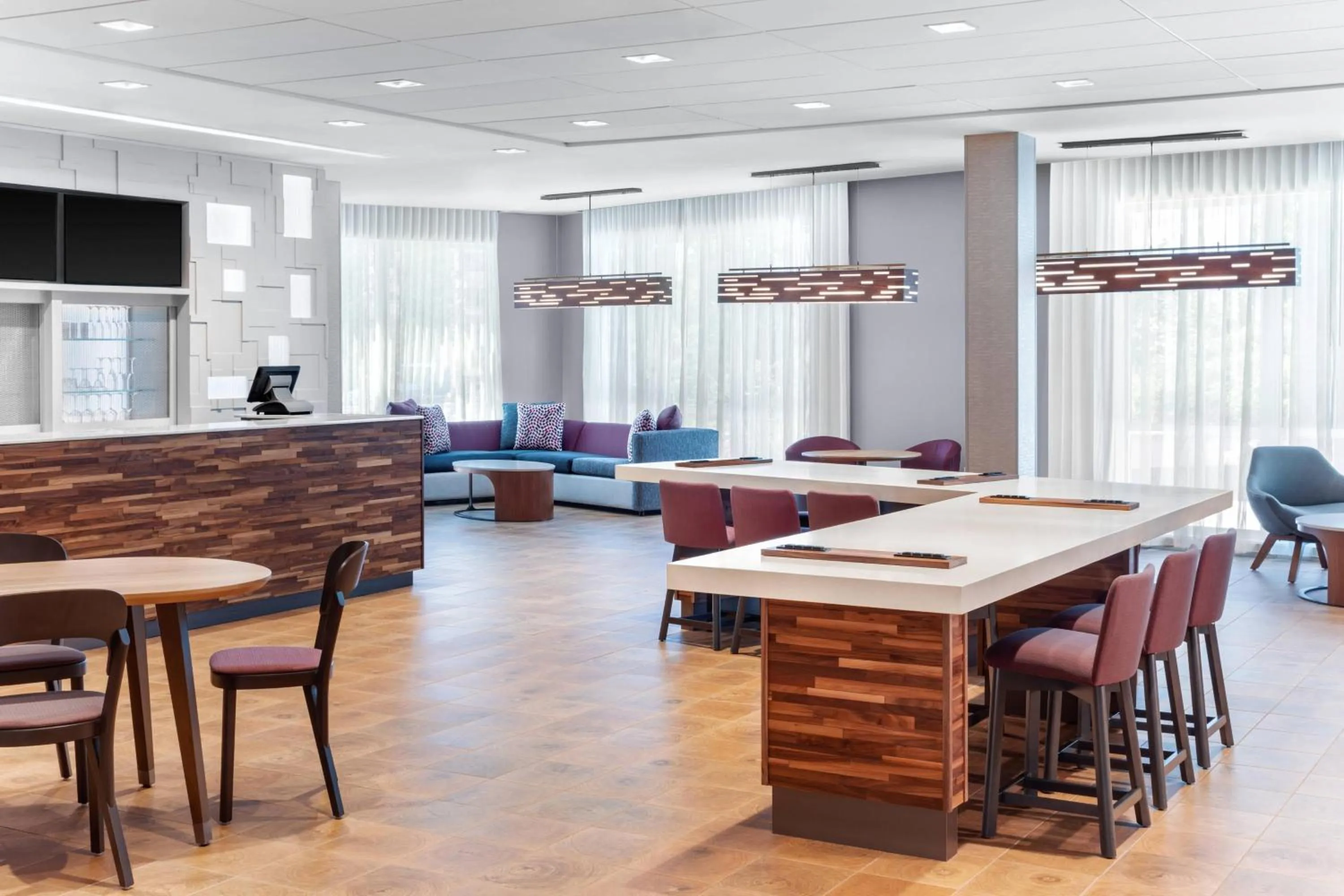 Restaurant/places to eat in Courtyard by Marriott Wayne Fairfield