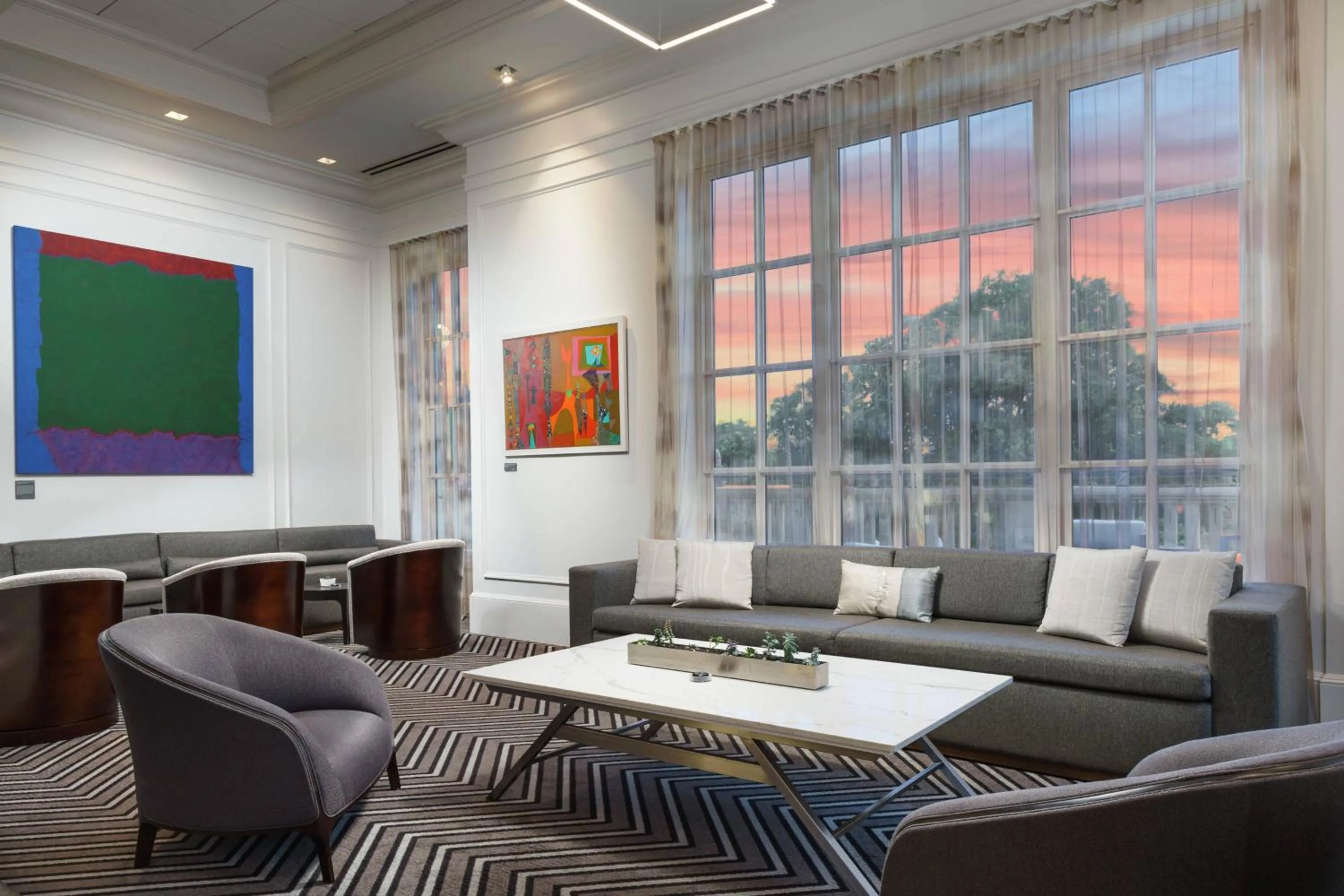 Lounge or bar in AC Hotel by Marriott Spartanburg