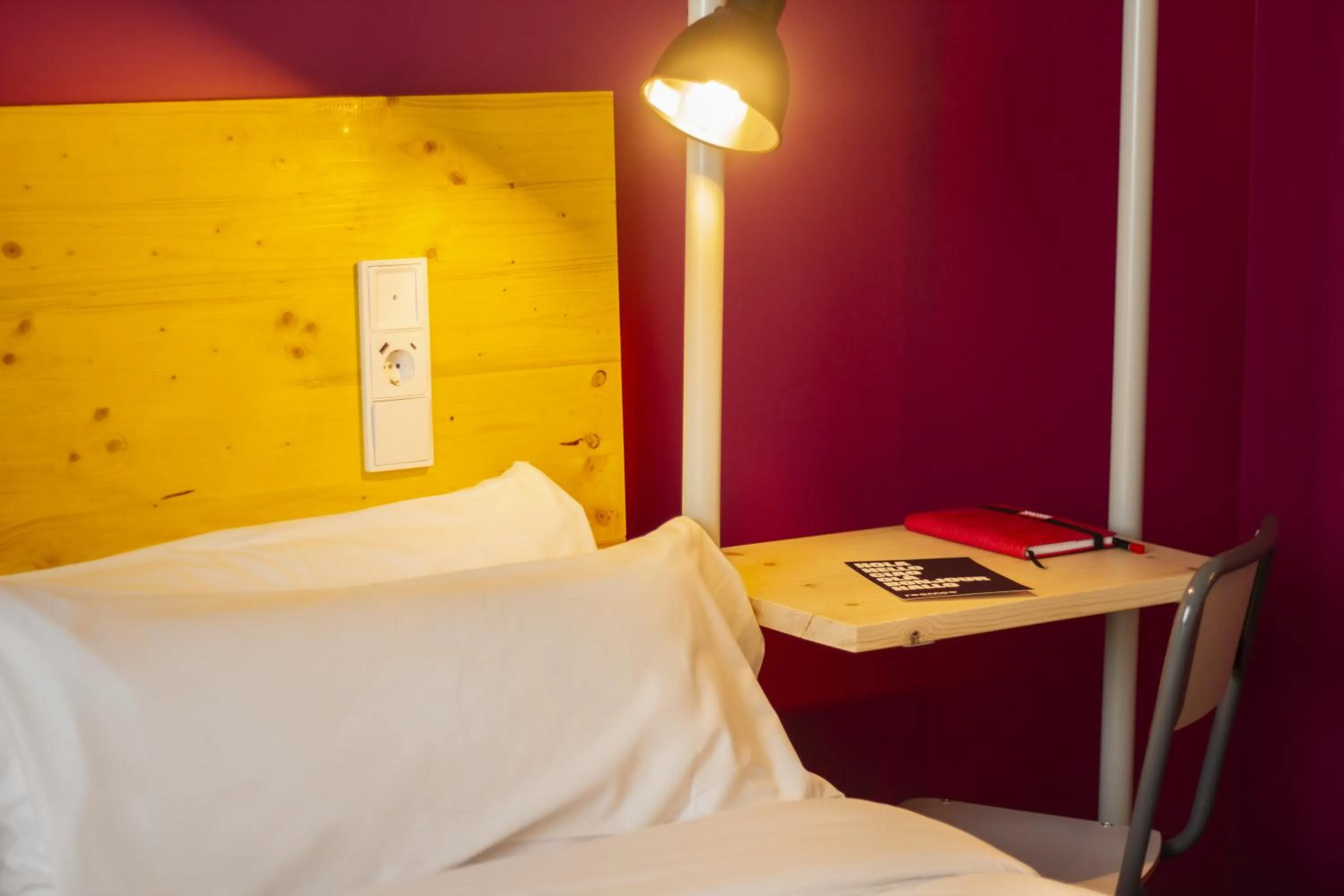 Decorative detail, Bed in Youth Hostel Center Valencia