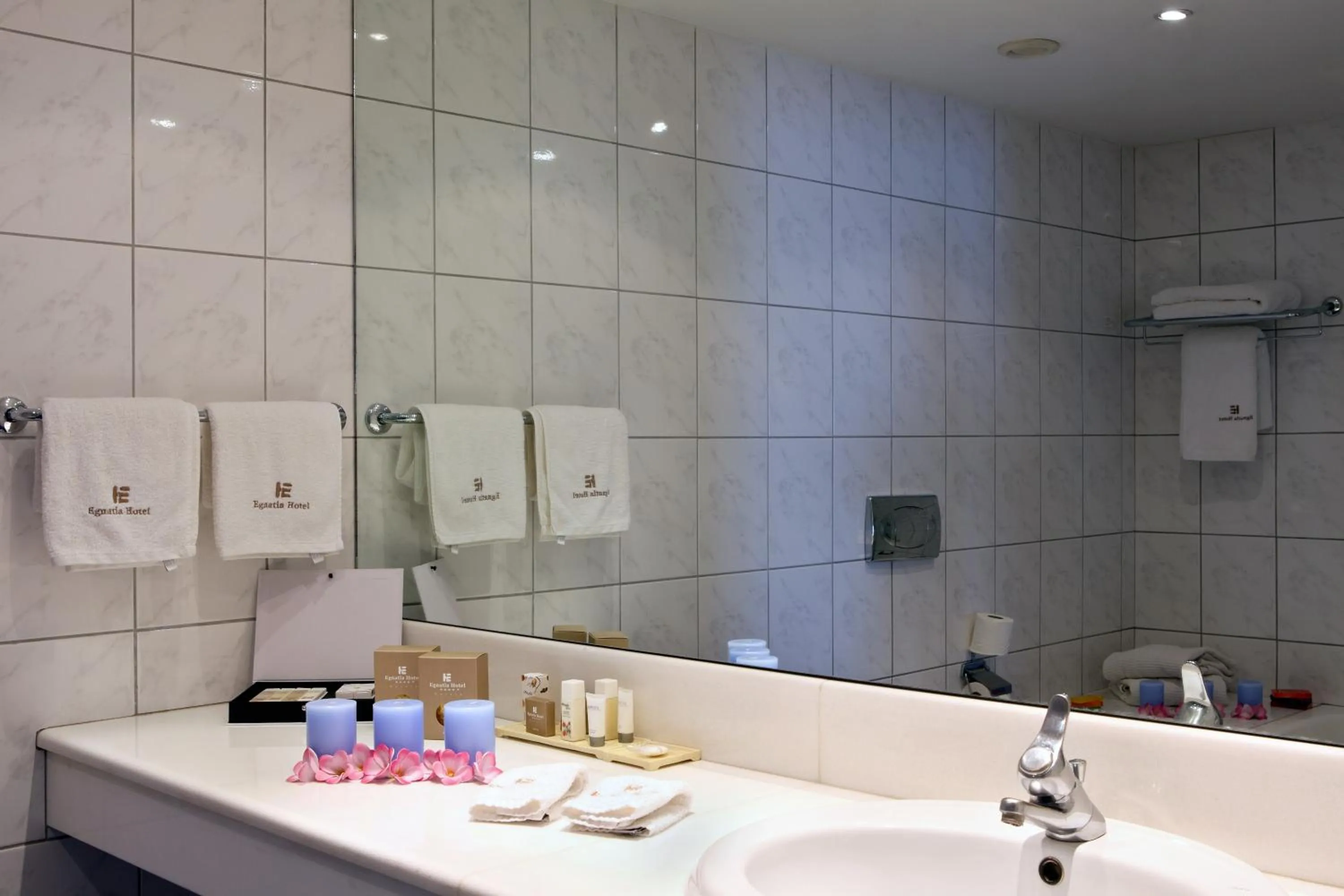 Bathroom in Egnatia City Hotel & Spa