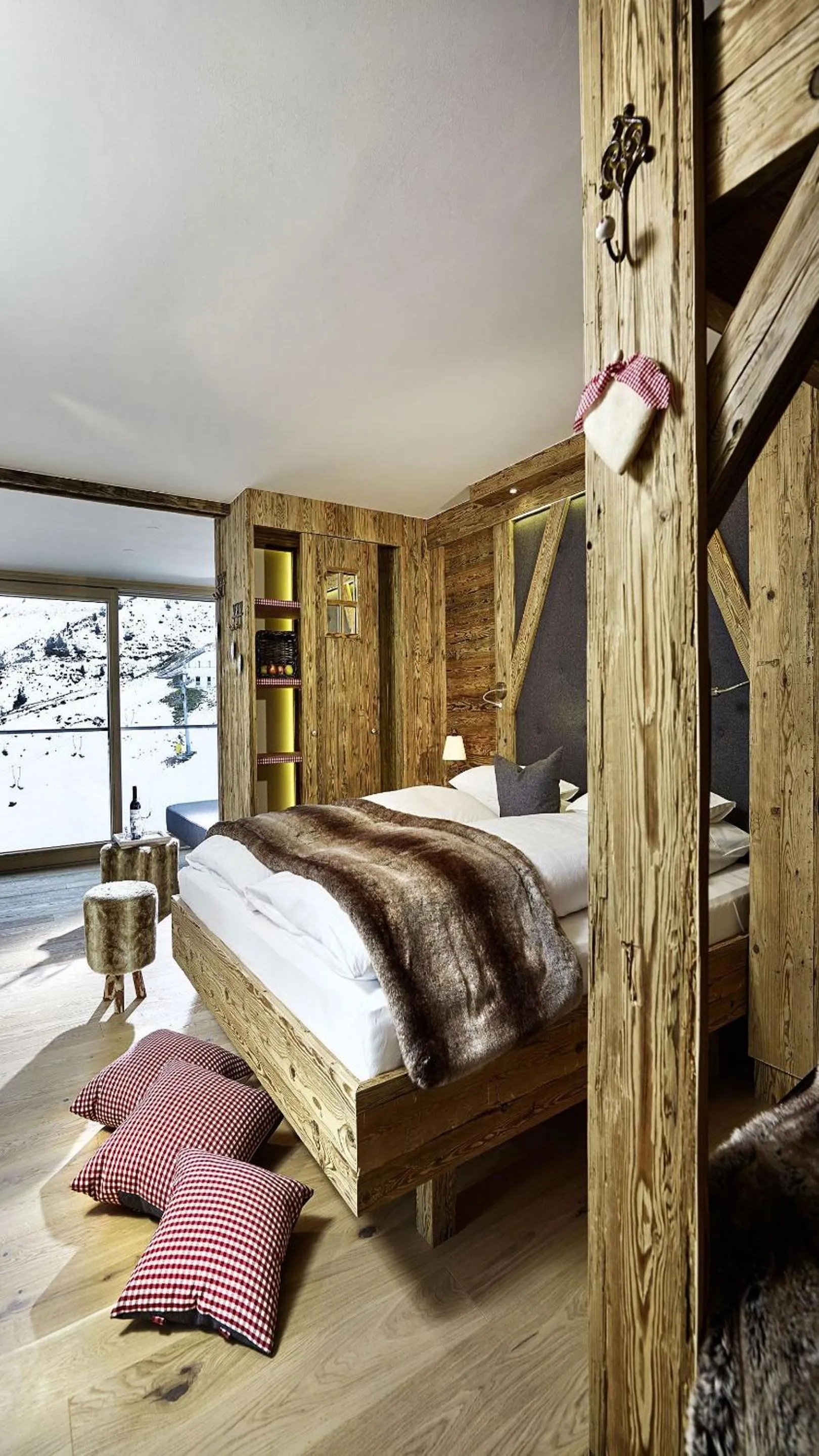 Photo of the whole room, Bed in Hotel Alpenfriede