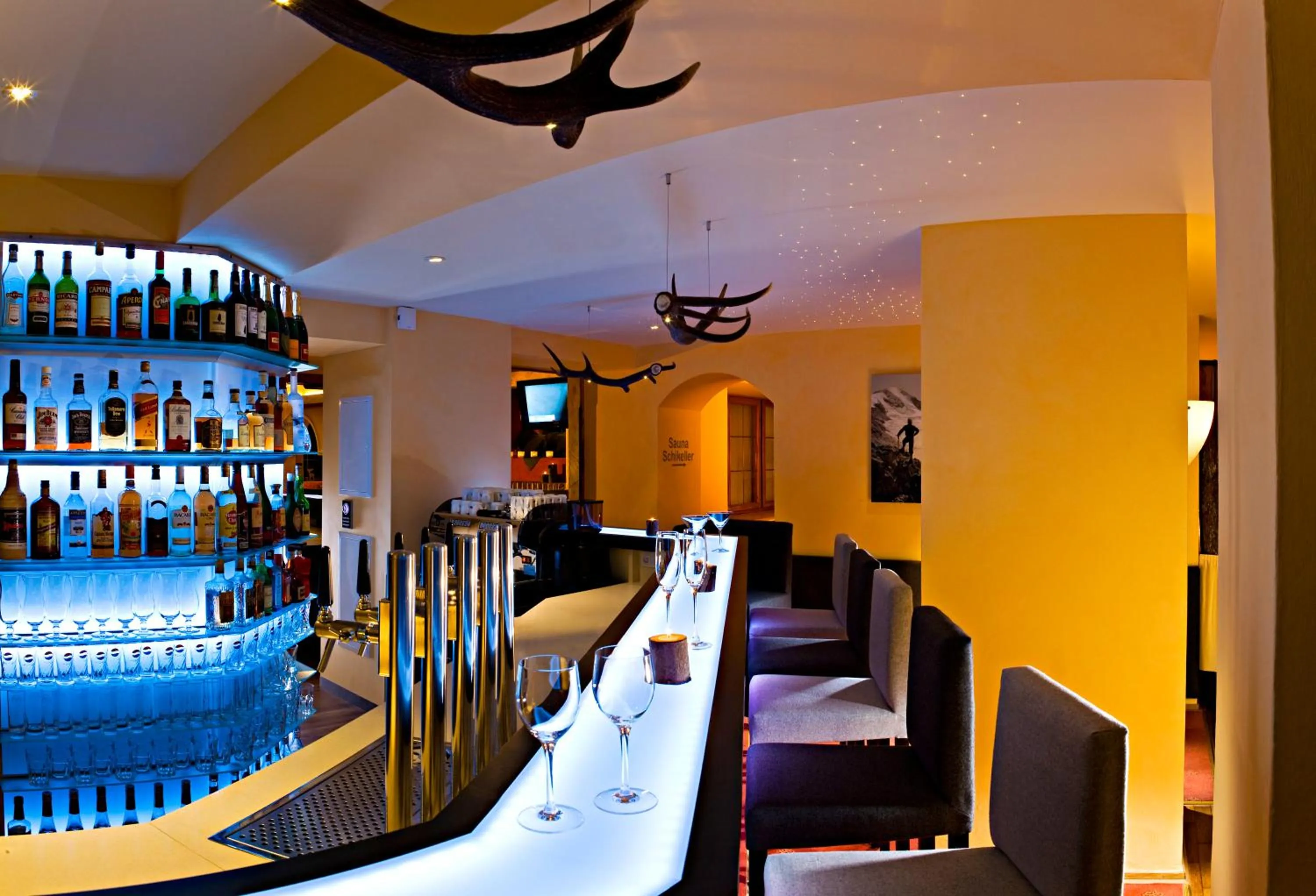Lounge or bar in Hotel Alpenfriede