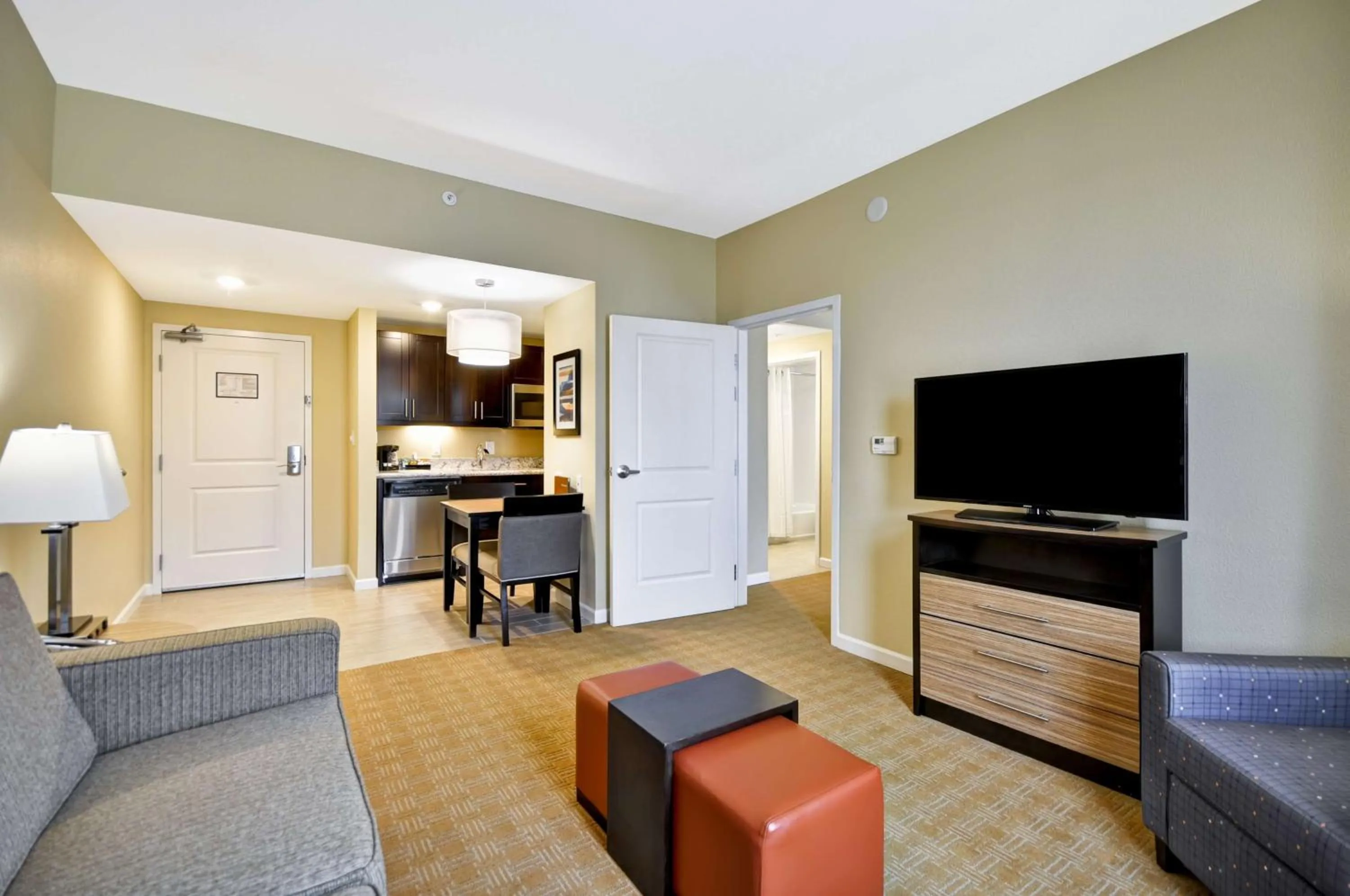 Bedroom in Homewood Suites By Hilton Augusta Gordon Highway