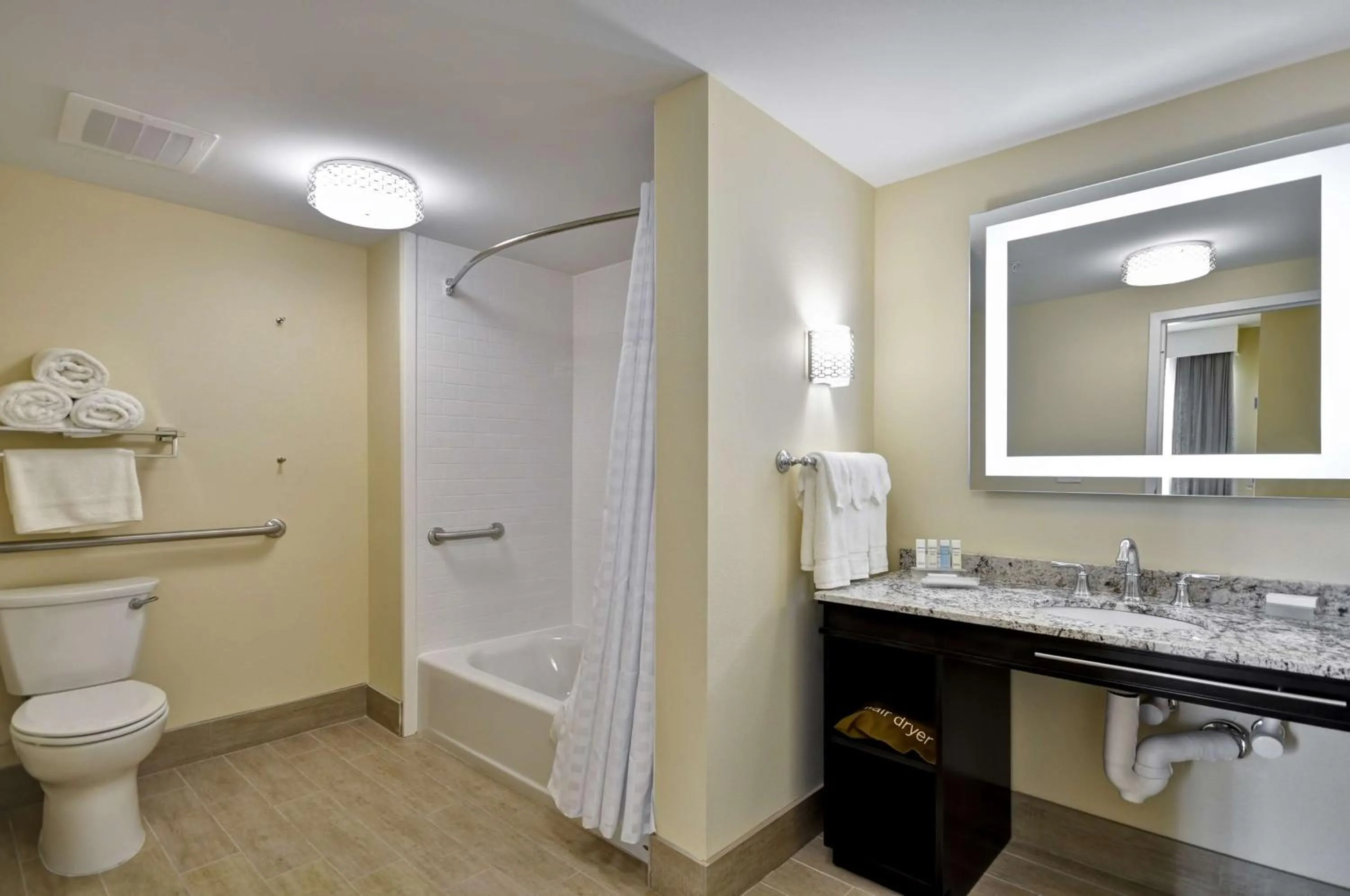 Bathroom in Homewood Suites By Hilton Augusta Gordon Highway