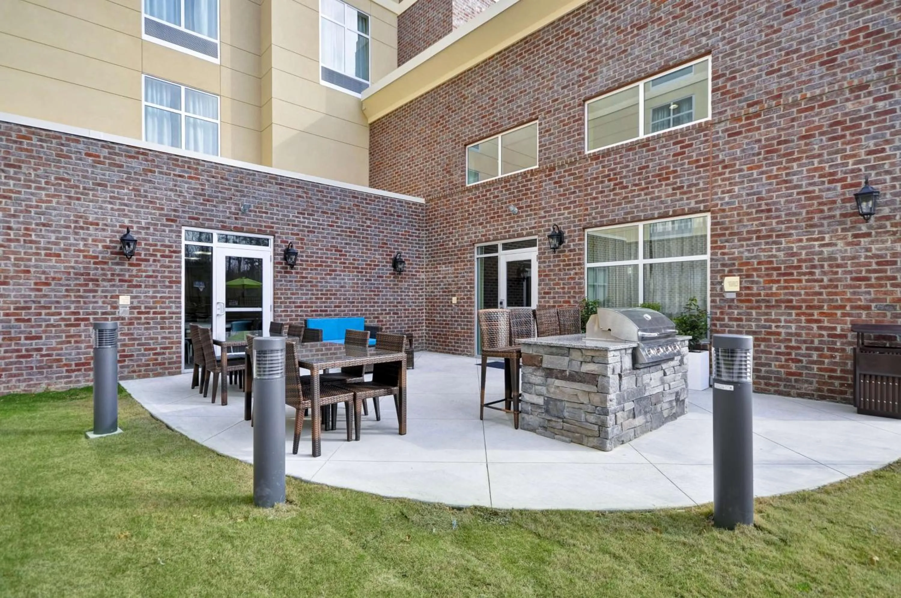 Patio in Homewood Suites By Hilton Augusta Gordon Highway