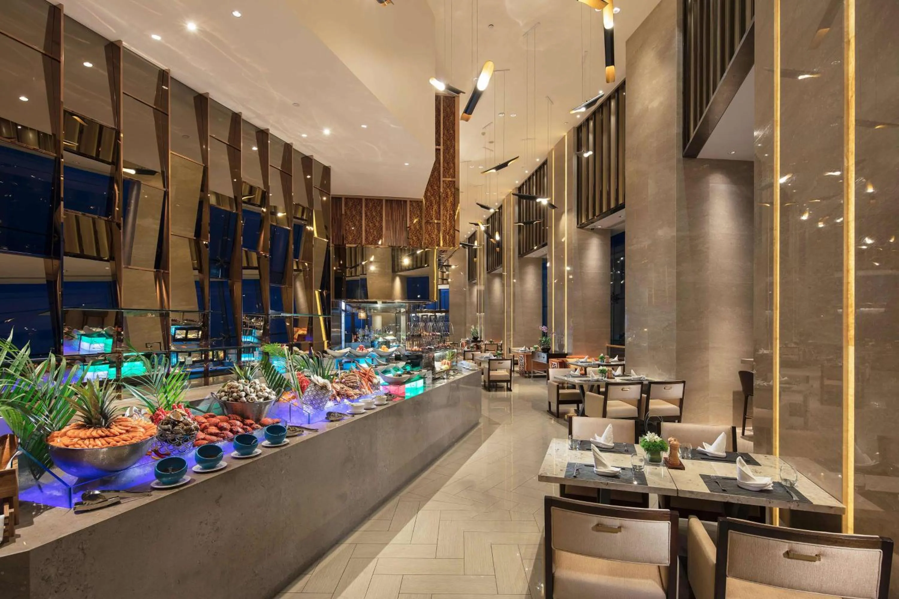 Restaurant/places to eat in Hilton Yantai