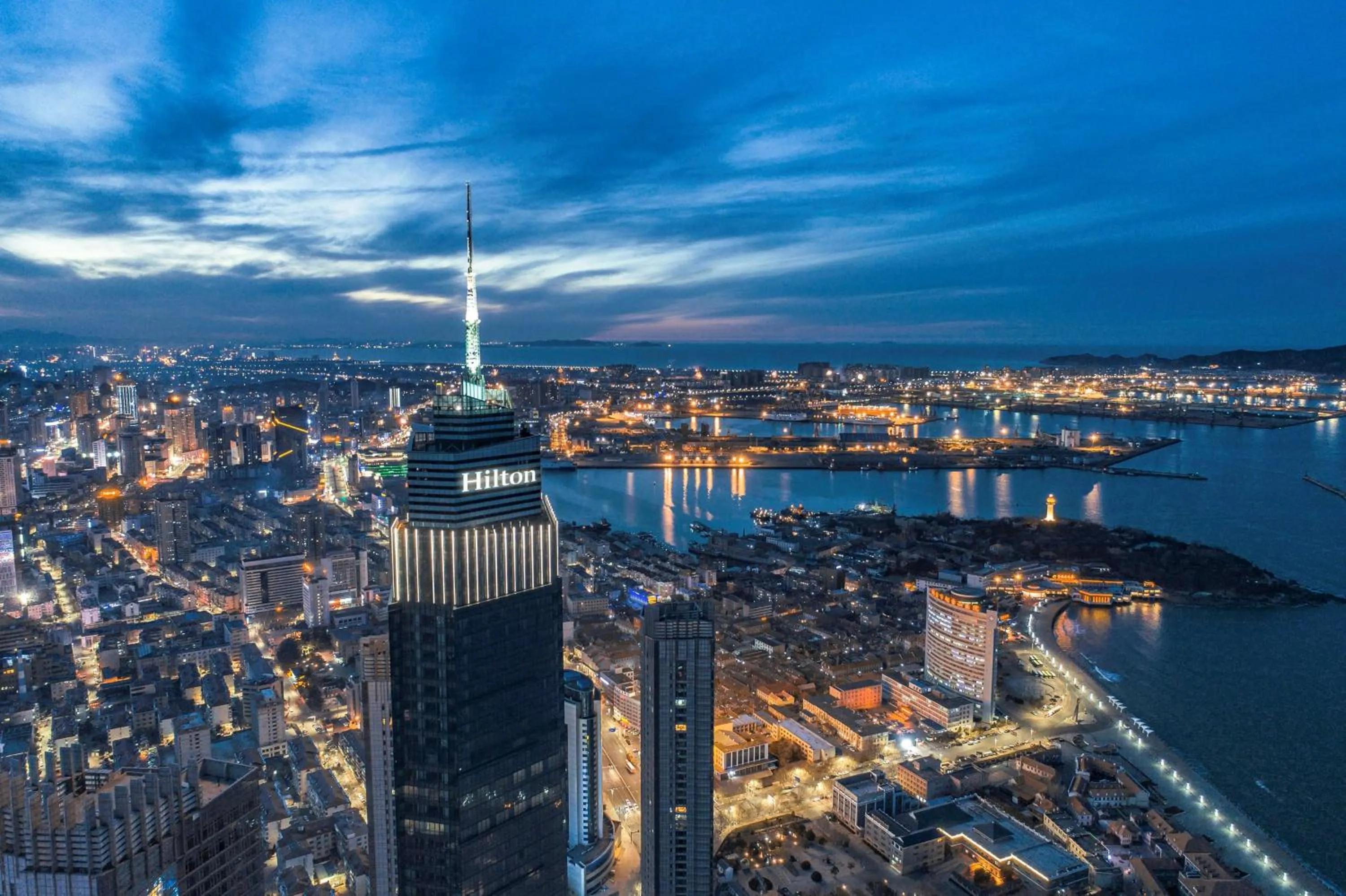 Property building in Hilton Yantai