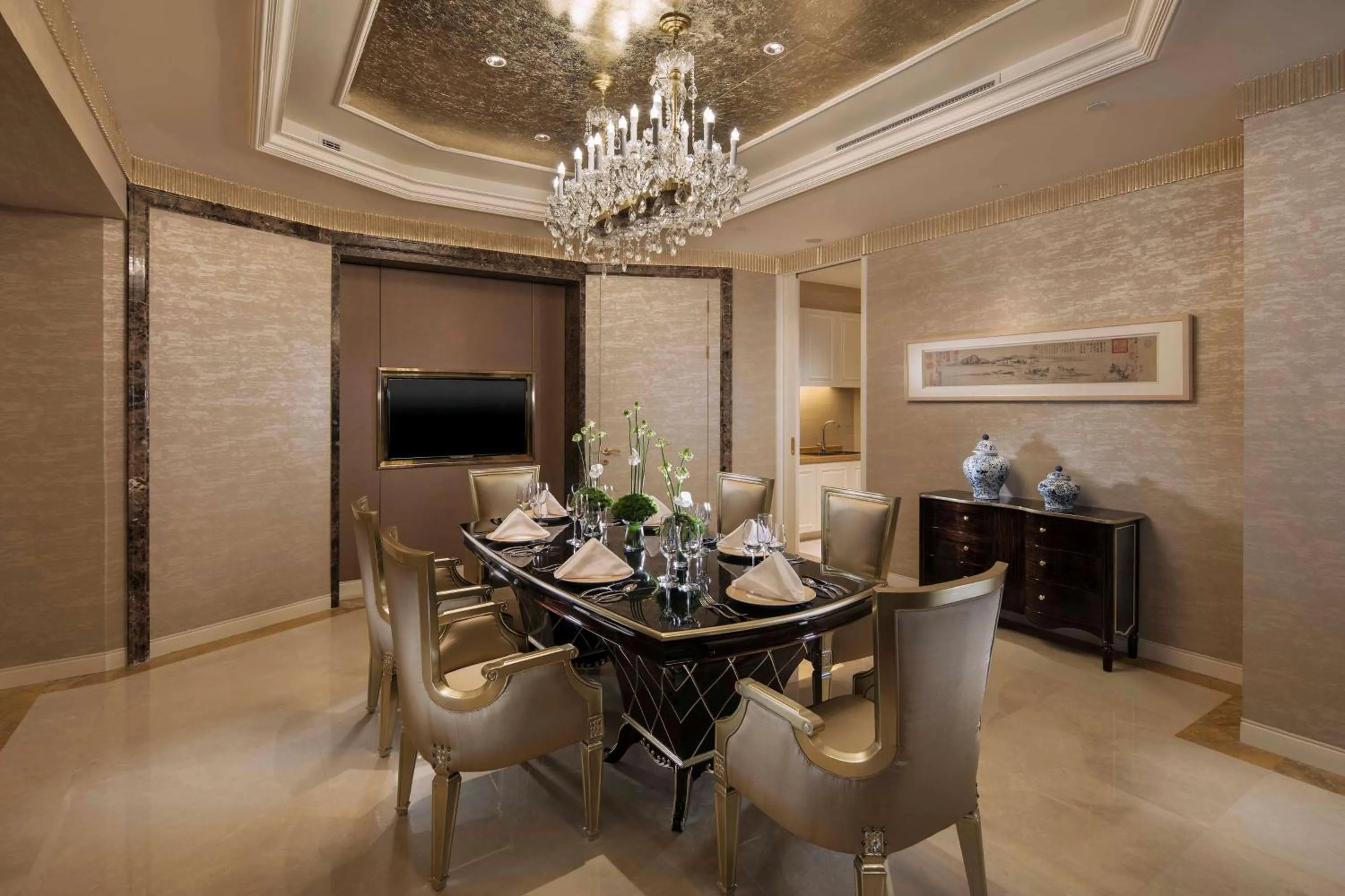 Bedroom in Hilton Yantai