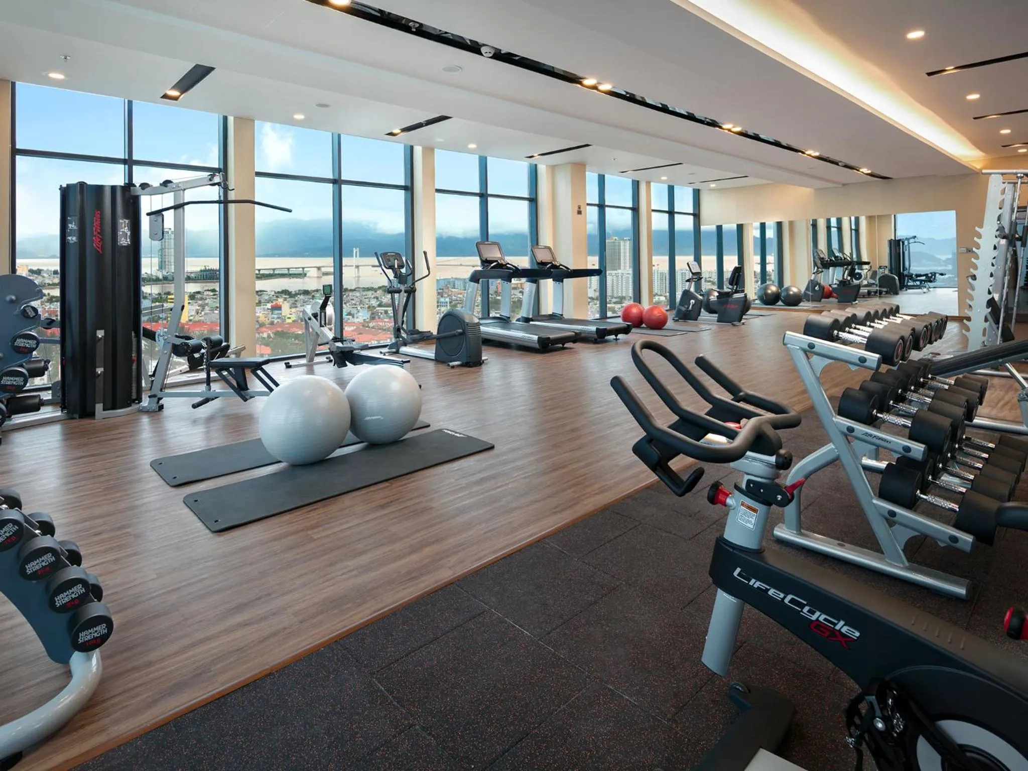 Fitness centre/facilities in Altara Suites Da Nang by AHG